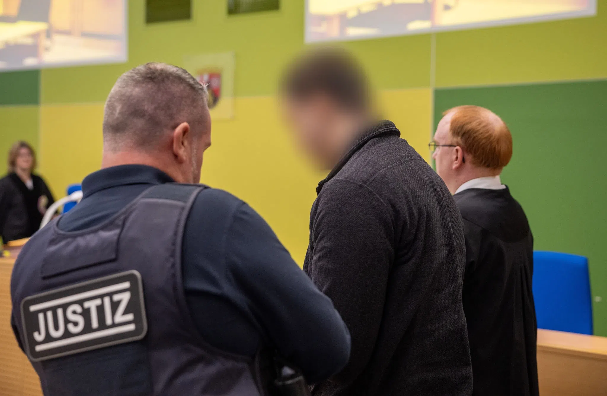 Zu viel Alkohol - US-Soldat räumt Geisterfahrer-Unfall ein