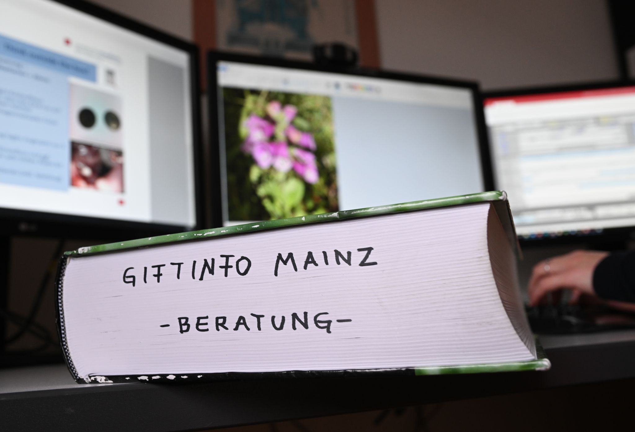 Giftinformationszentrum kämpft mit deutlich mehr Anrufen