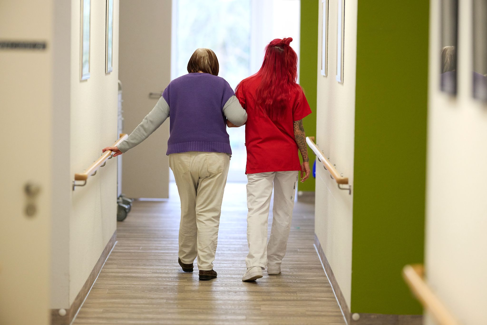 Verband: Pflegekräfte in Rheinland-Pfalz verdienen mehr