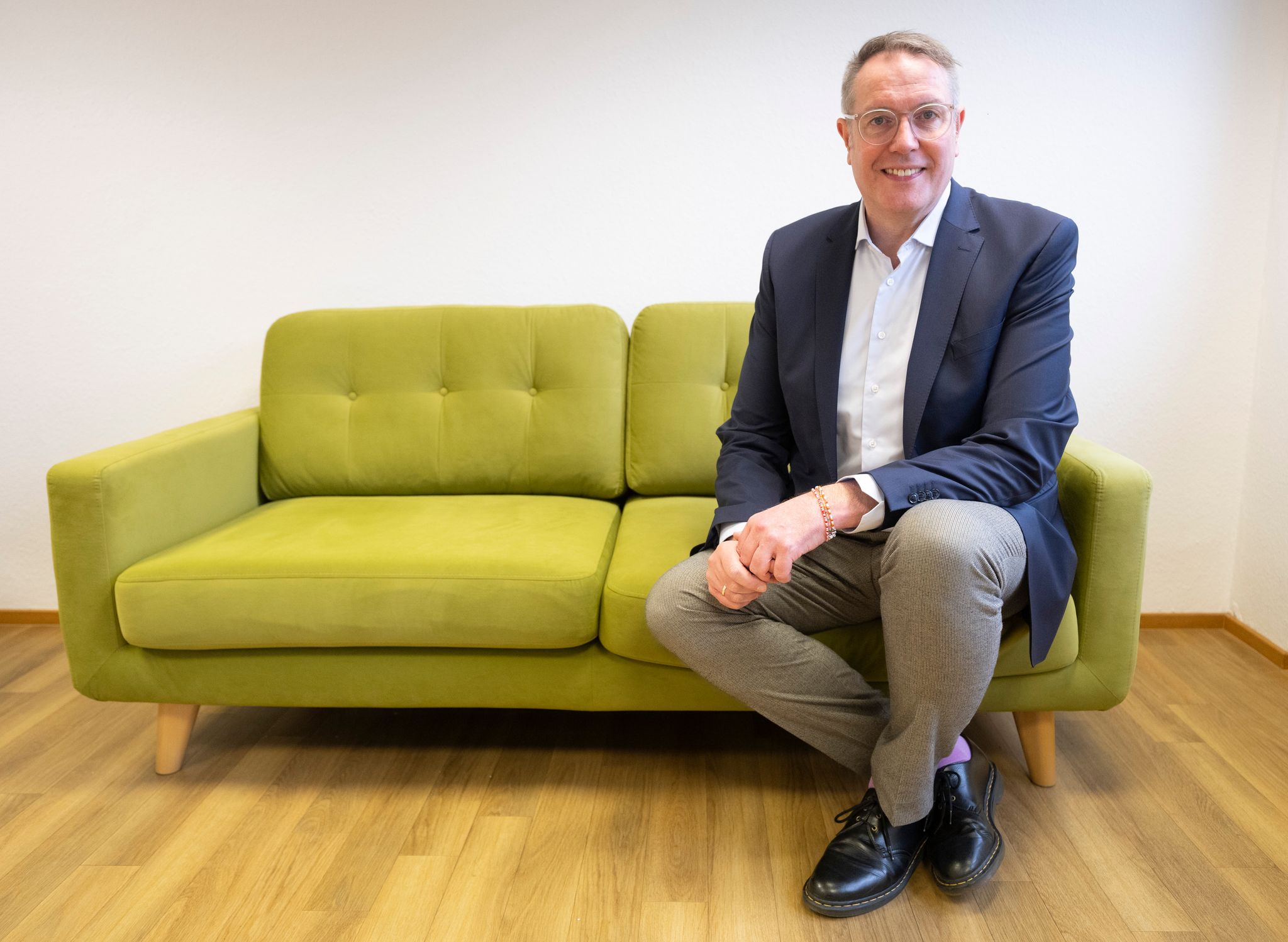 Schweitzer wünscht sich Landtagssitzung in Mundart