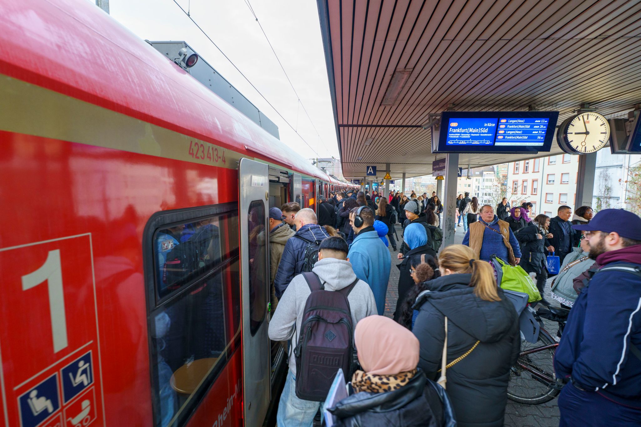 Weichenreparatur stört S-Bahn-Verkehr erheblich