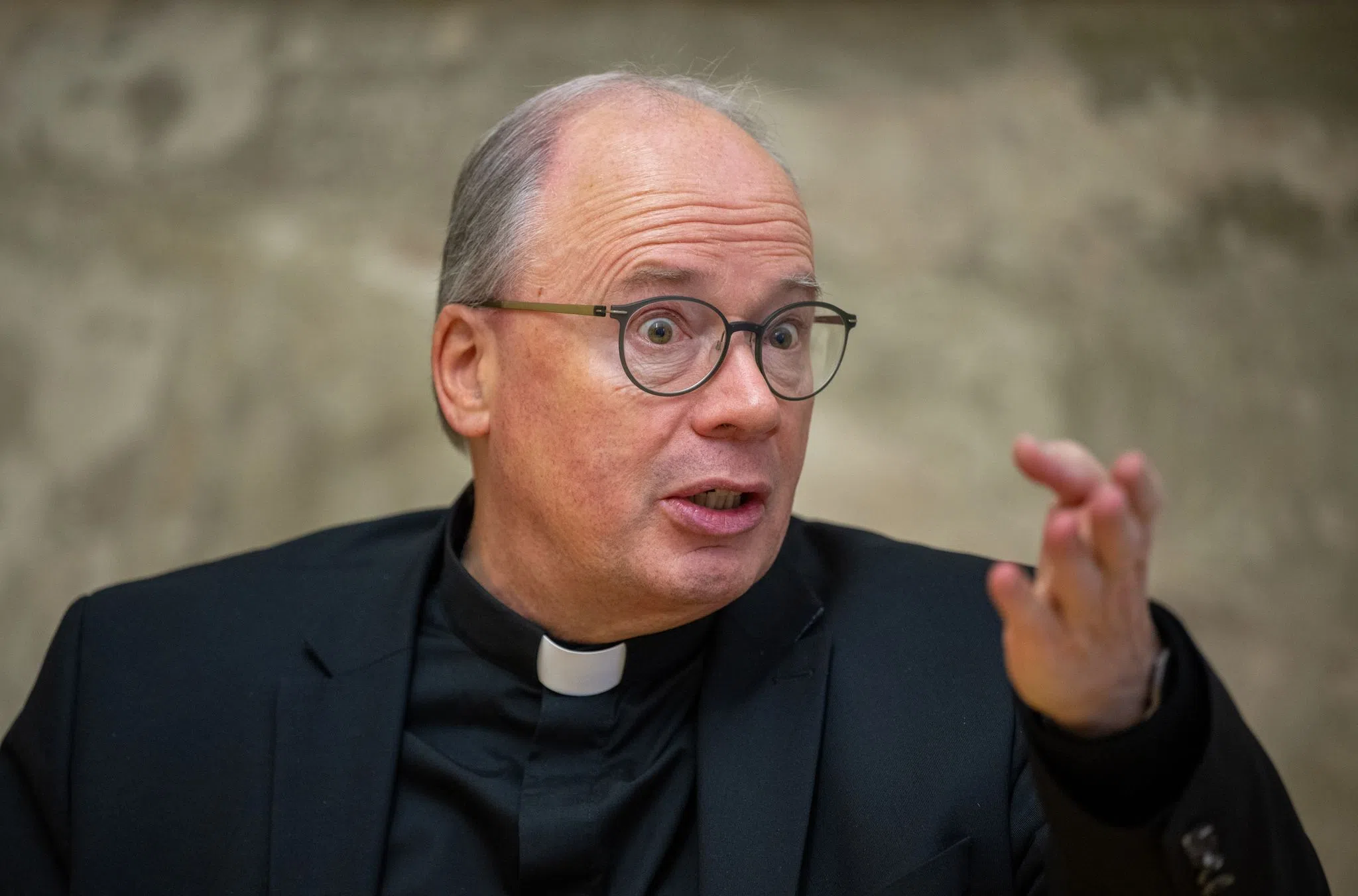 Bischof: Mindestalter für soziale Medien nicht umsetzbar