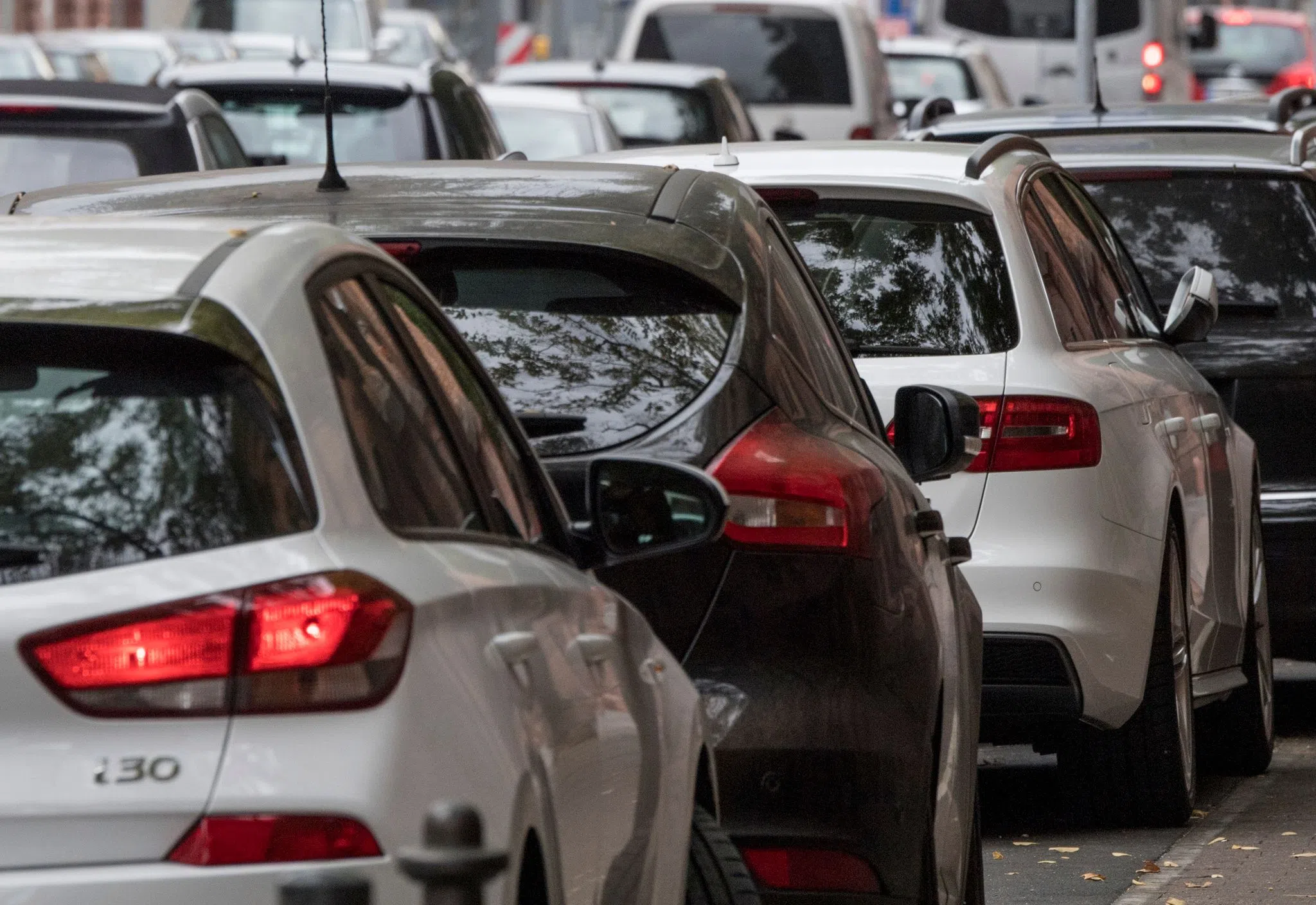 Weihnachtsferien beginnen - und auf den Straßen wird es voll Weihnachtsferien beginnen - und auf den Straßen wird es voll