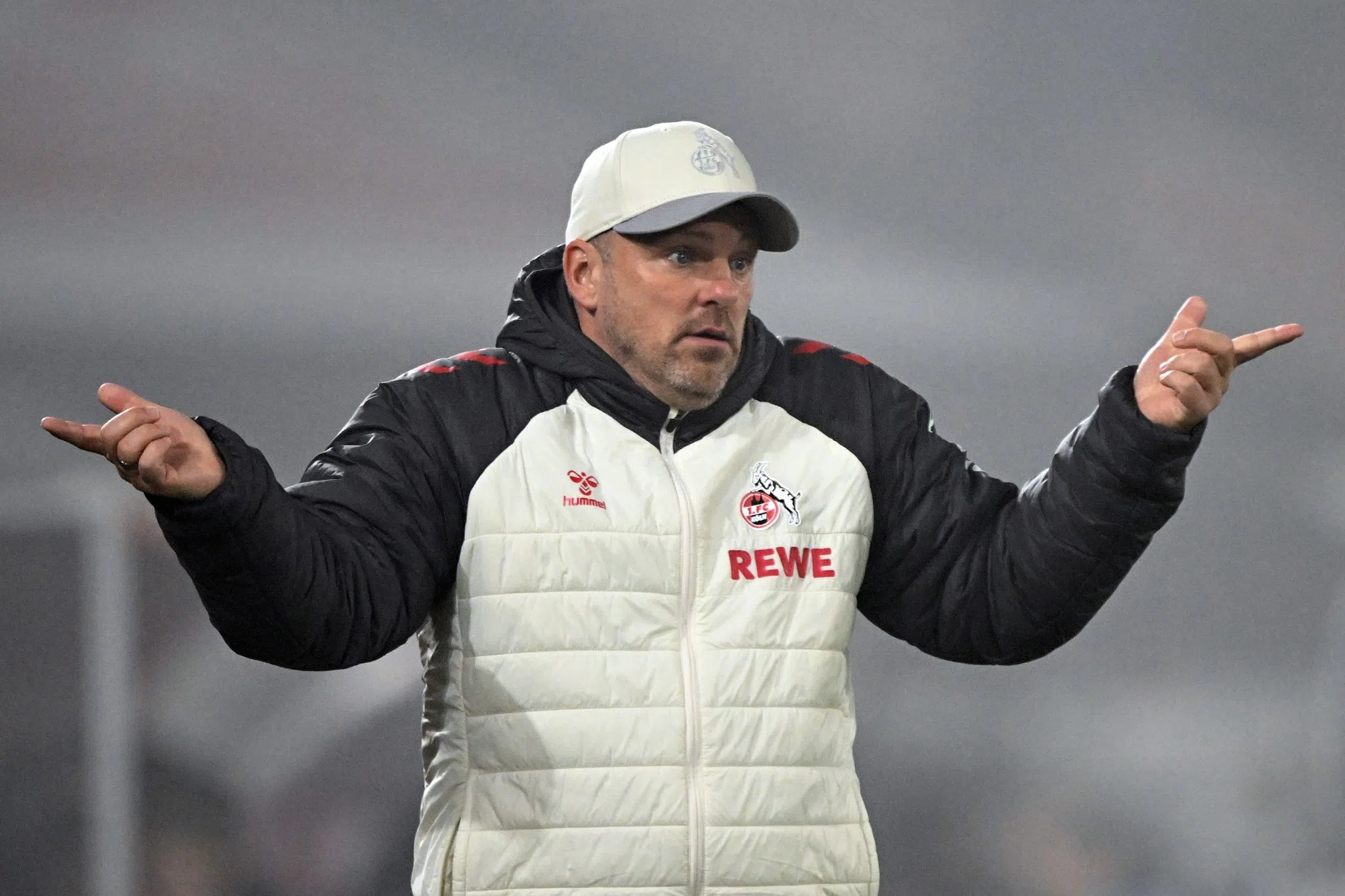 Köln-Coach Kwasniok trotzt der Lage: «Lebe, liebe, lache!»