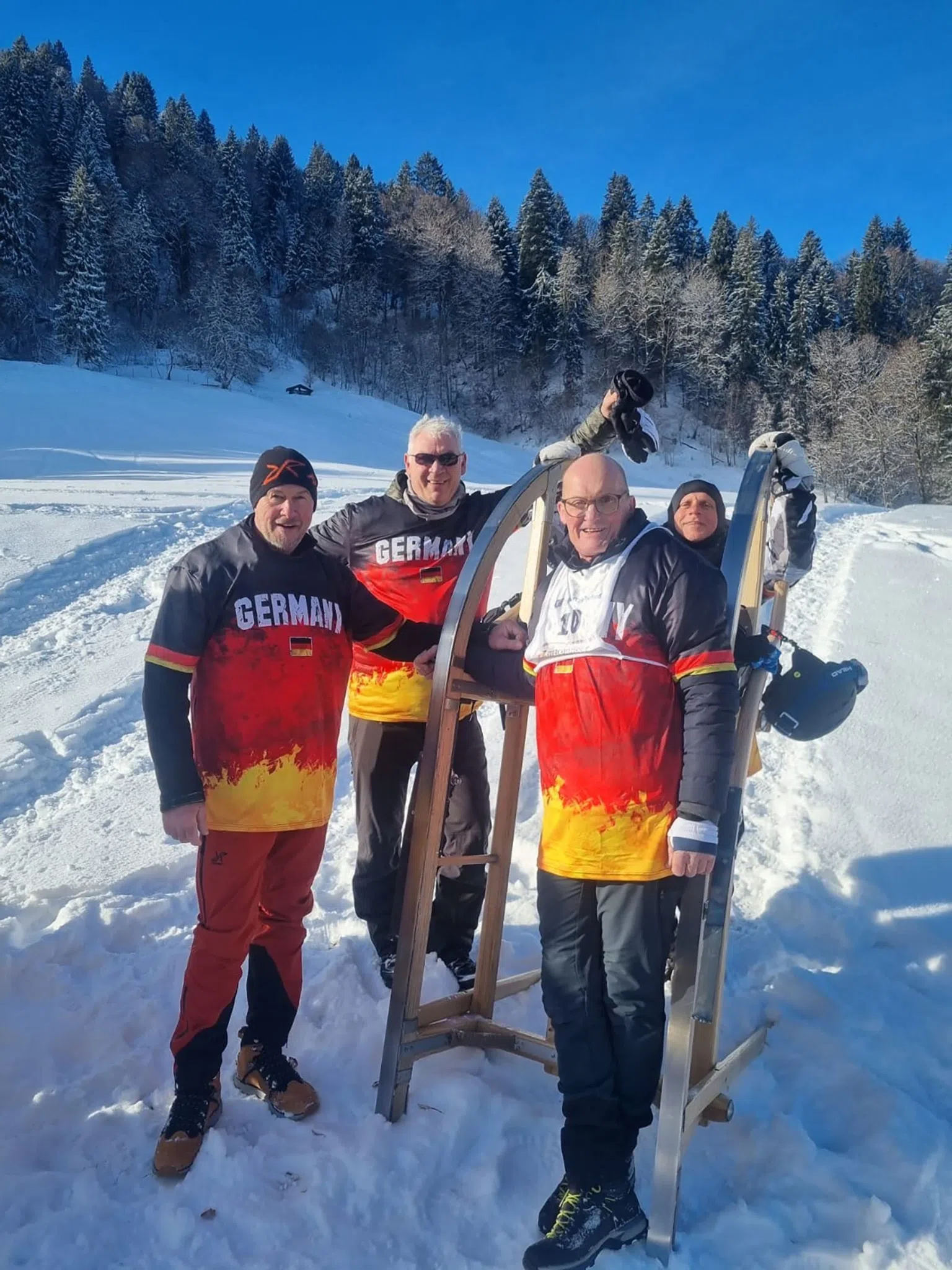 Mainzer mischen Schlittenrennen auf und kommen wieder