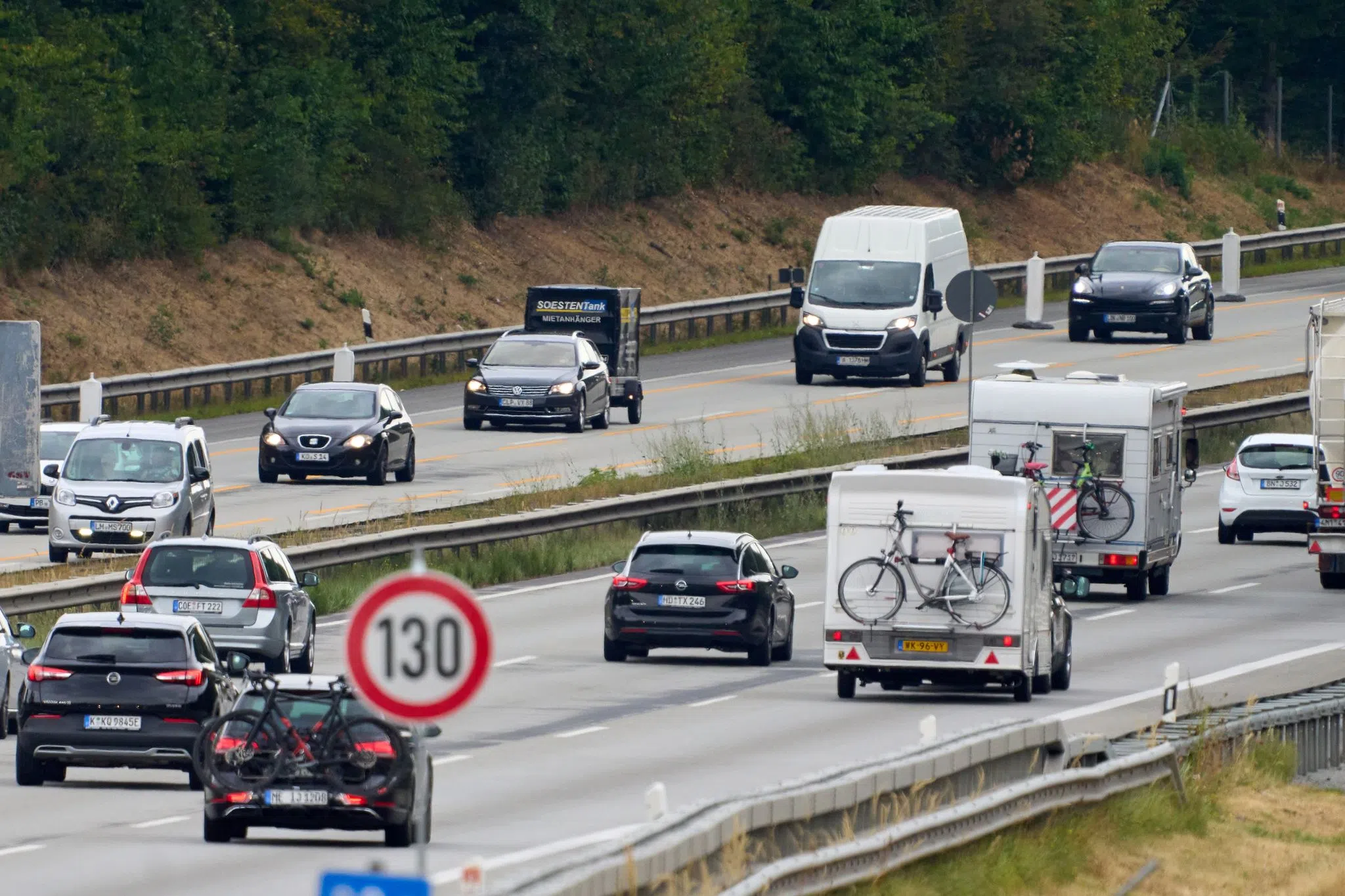 Millioneninvestitionen in Autobahnen - Auch Brücken im Fokus