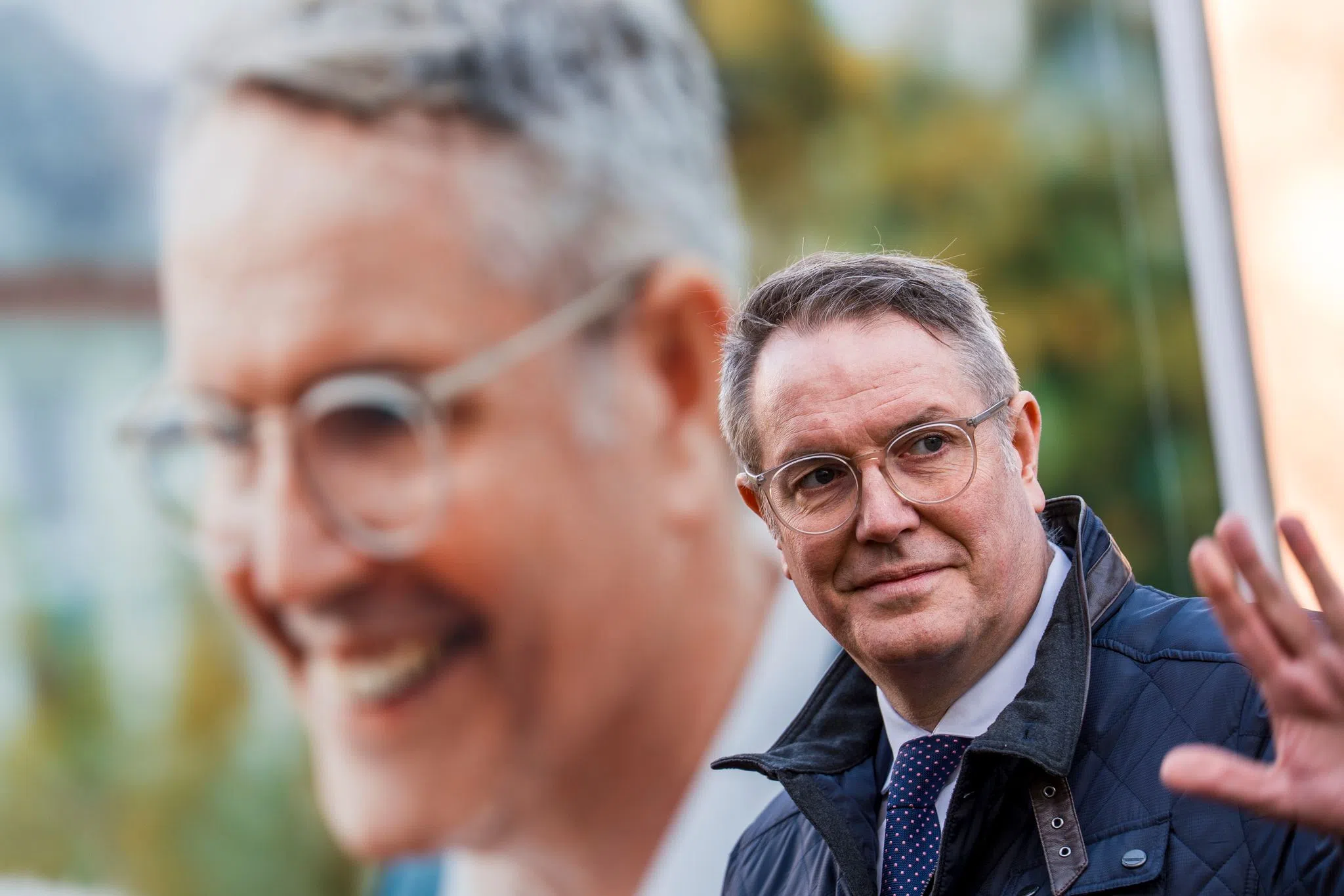 Ministerpräsident Schweitzer ruft zu Zusammenhalt auf Ministerpräsident Schweitzer ruft zu Zusammenhalt auf