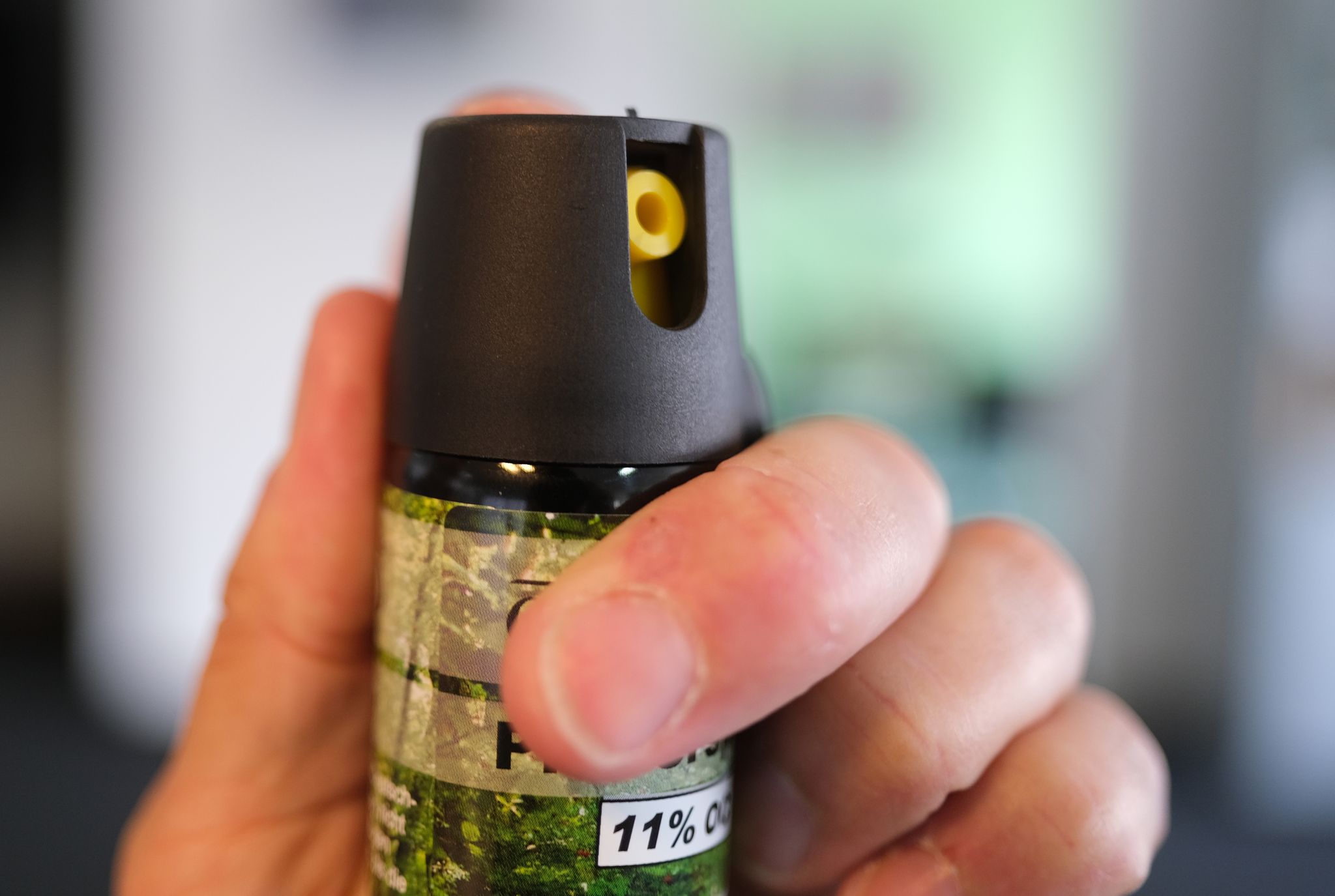 Unbekannte versprühen Reizgas bei Faschingsparty