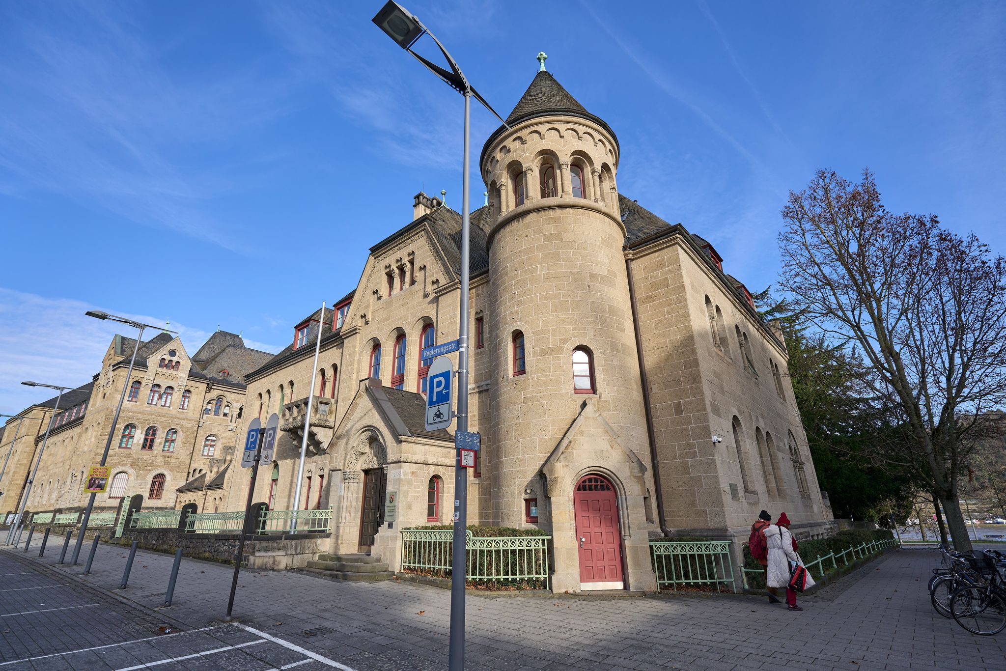 Verteidigung fordert Freispruch für mutmaßliches IS-Mitglied