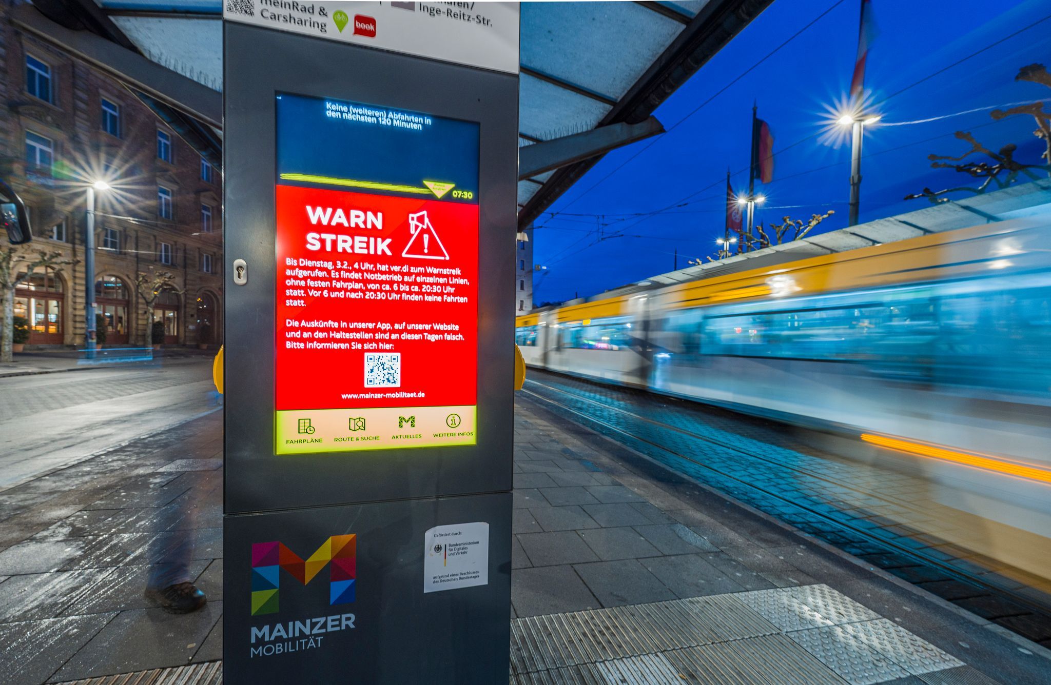 Wie trotzdem ankommen? Wichtiges zum Warnstreik im ÖPNV