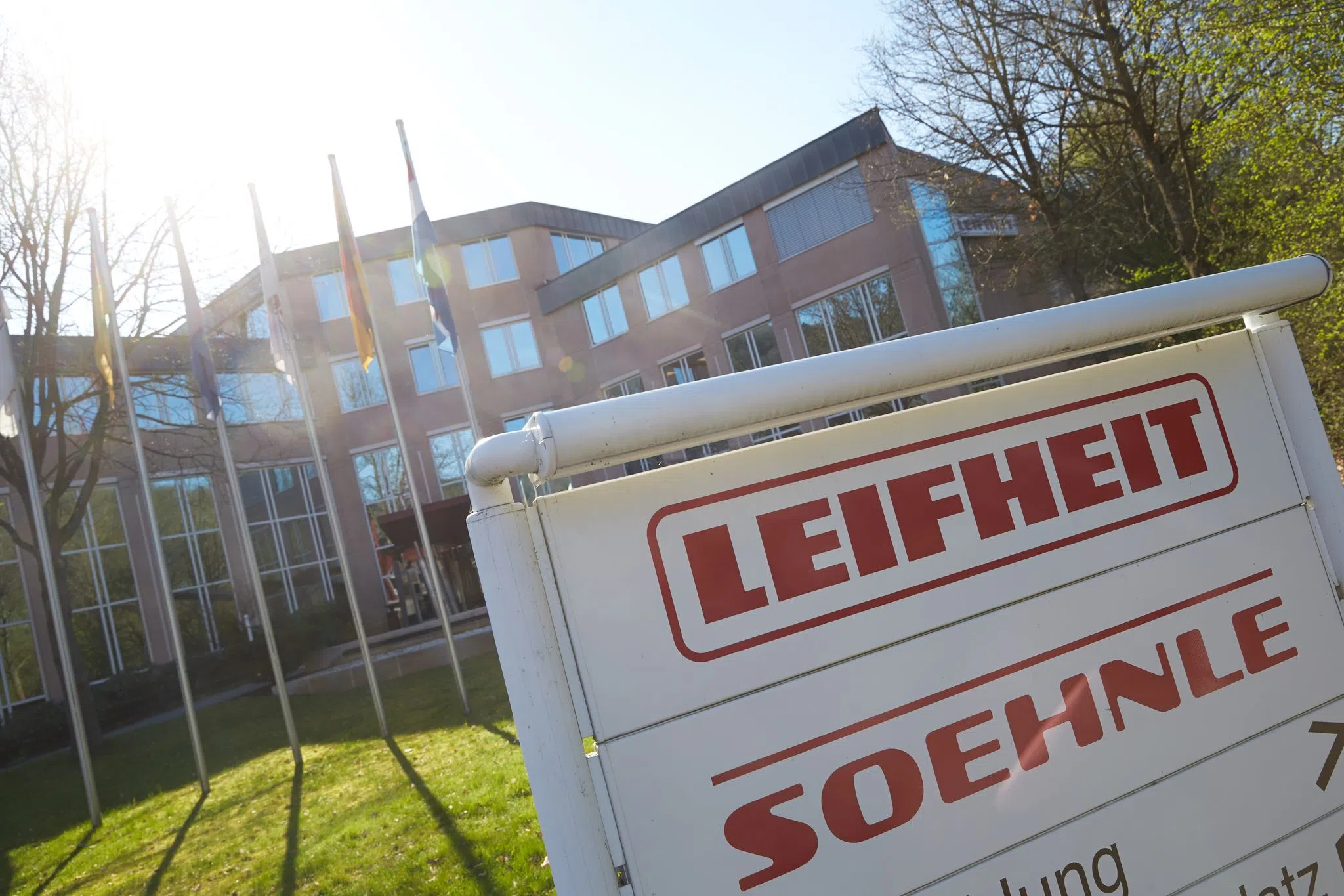 Haushaltswarenanbieter Leifheit senkt Kosten