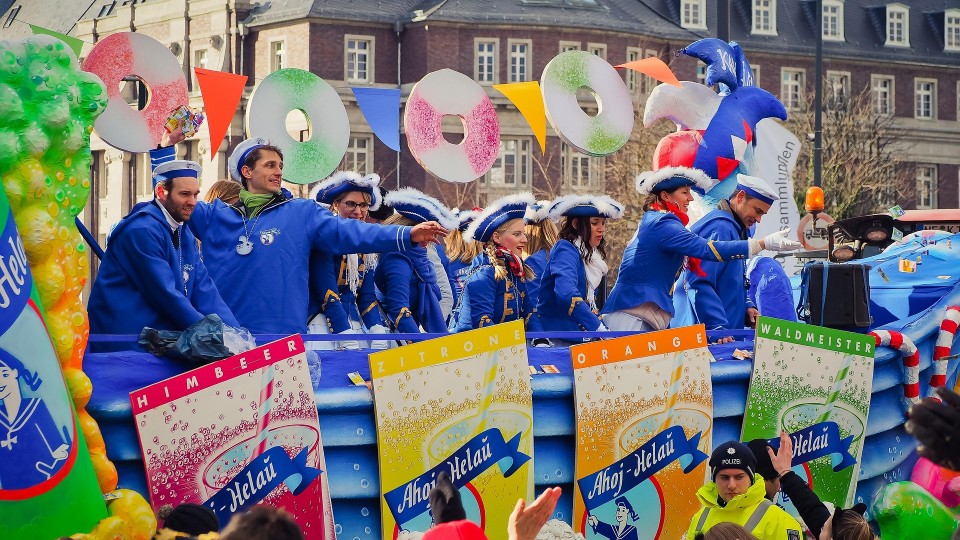 Rosenmontagszug 2026 – Koblenz feiert närrisch