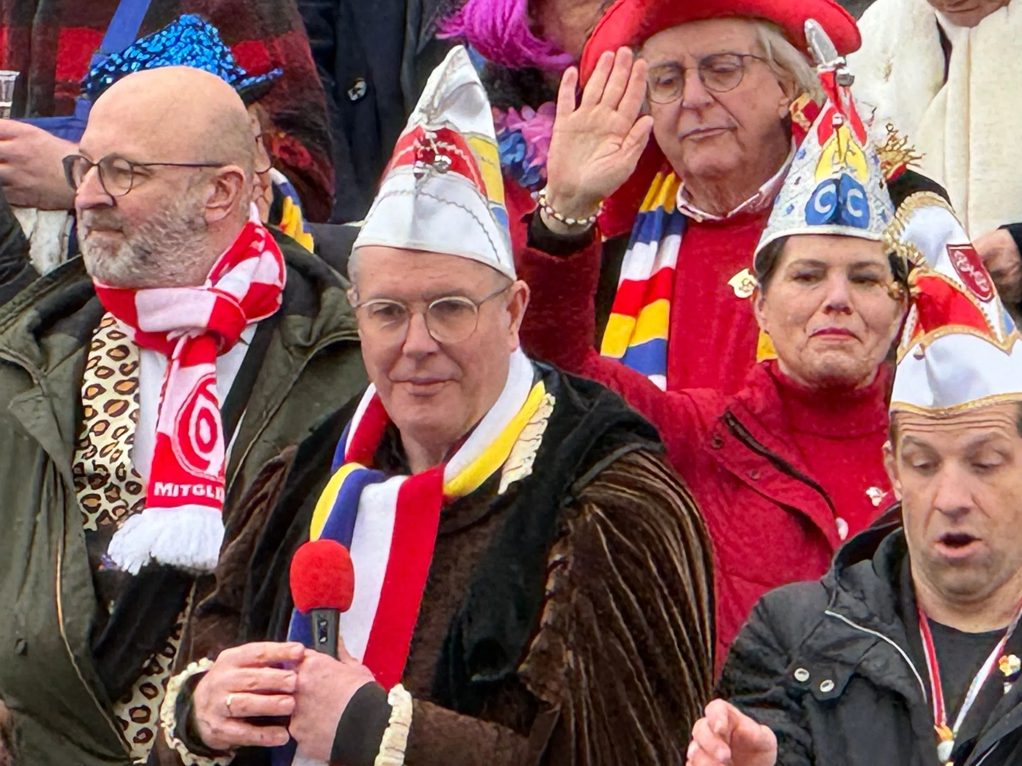 Ministerpräsident Schweitzer feiert als Johannes Gutenberg