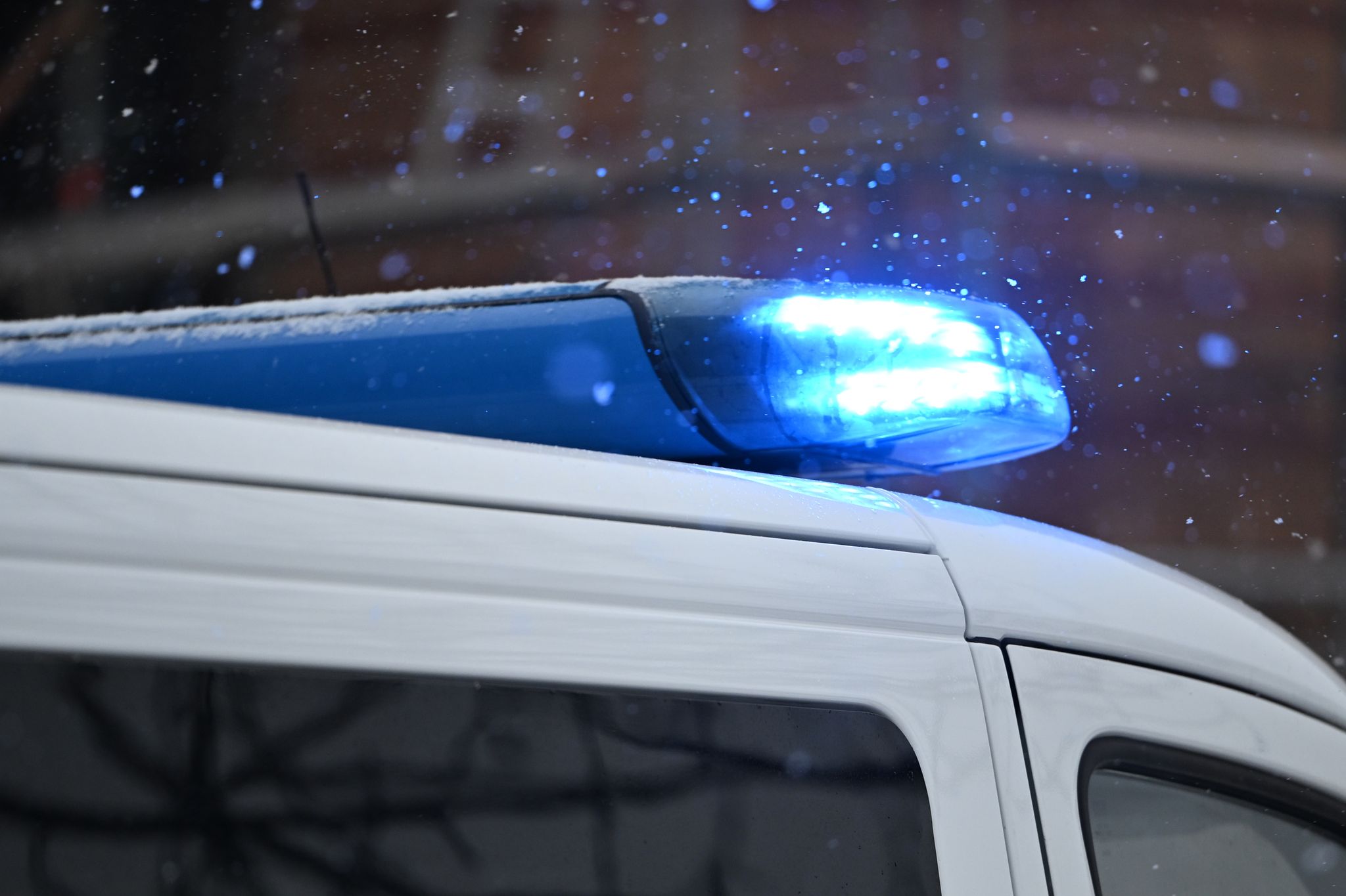 Falscher Polizist erbeutet 30.000 Euro nach Schockanruf