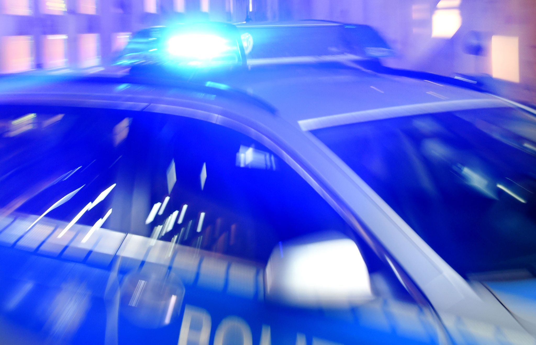 39-Jähriger fährt gleich zweimal betrunken und baut Unfall