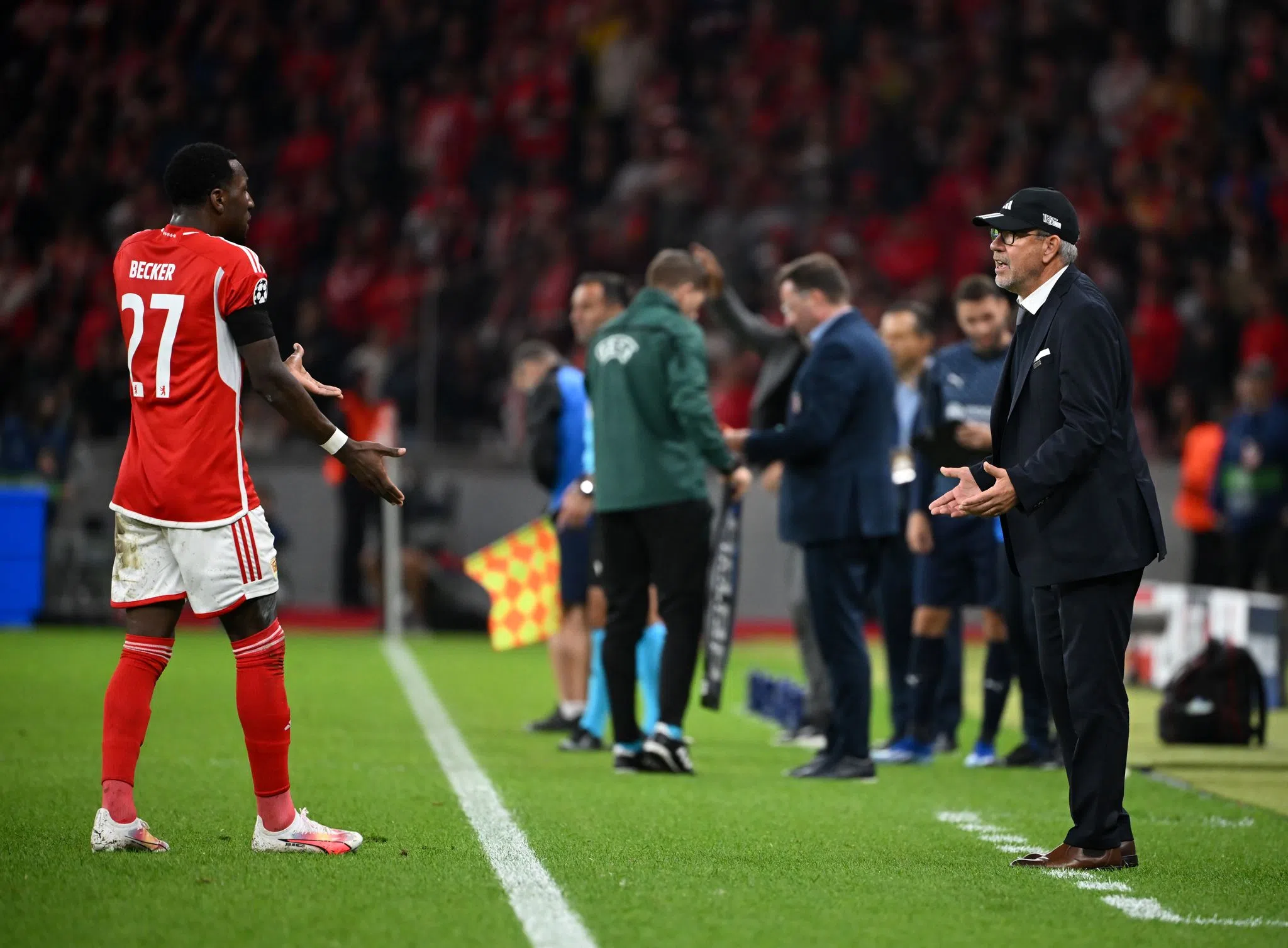 Saison-Aus für Hollerbach - Becker kommt zurück