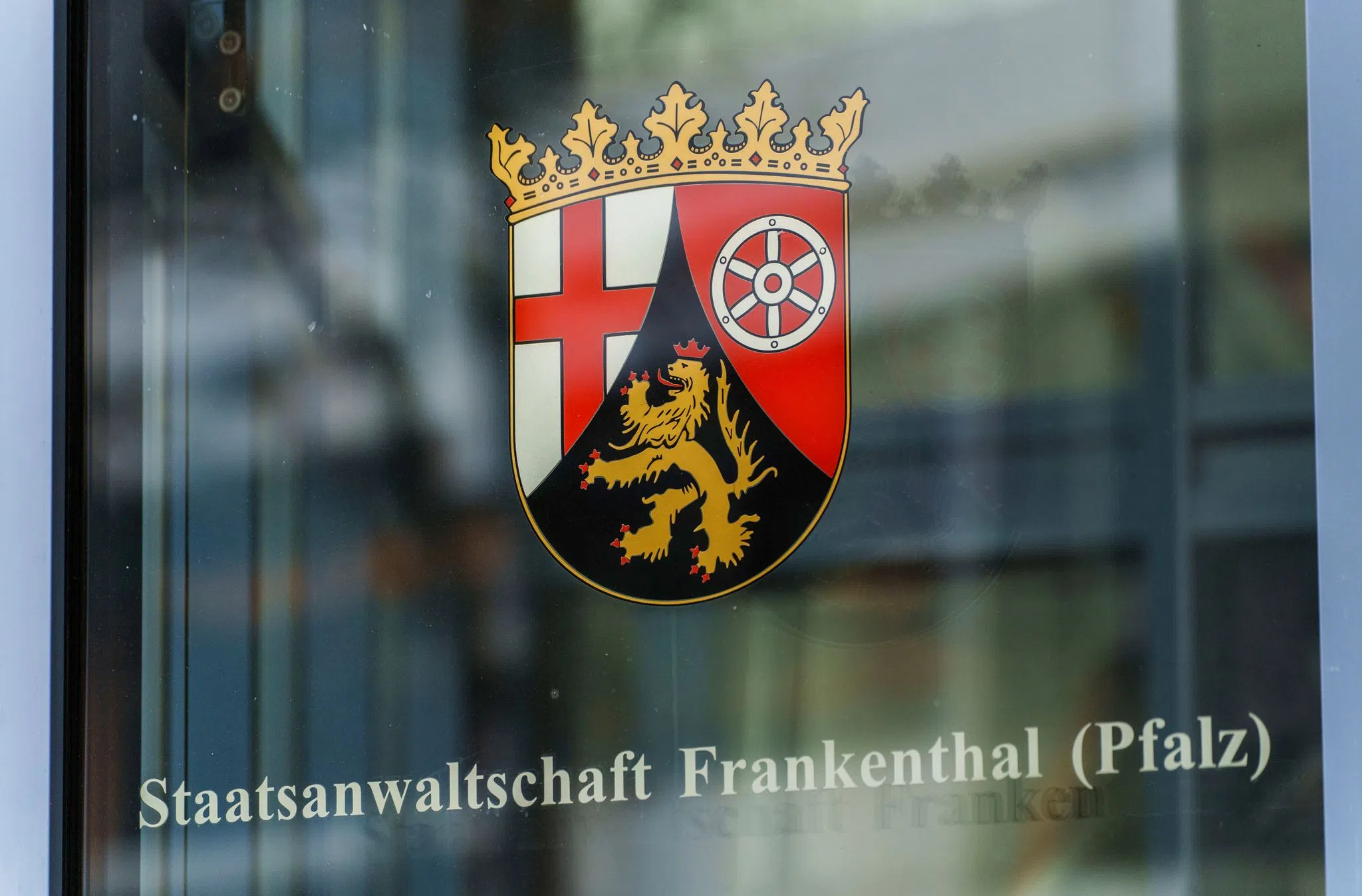 Frau erstochen: Mordanklage gegen Ehemann