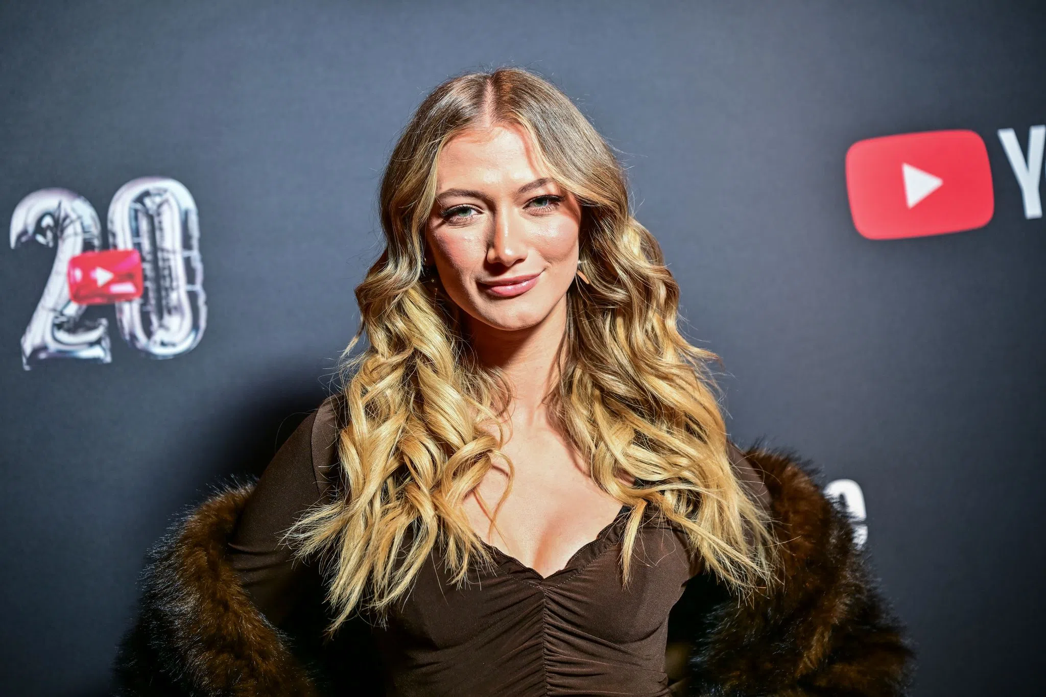 Leony kündigt neue Single und frische Show-Highlights an