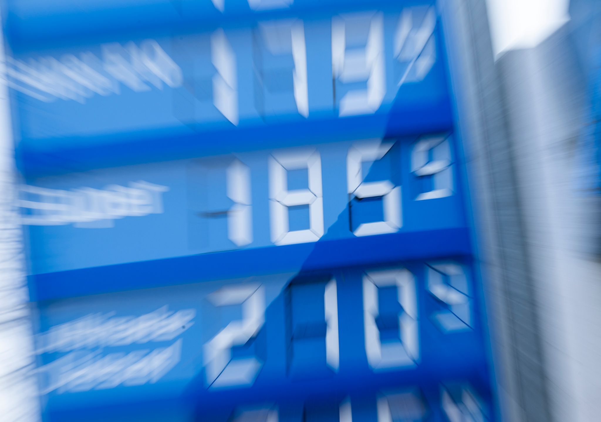 Hohe Spritpreise - Forderung nach Aussetzung von Steuern