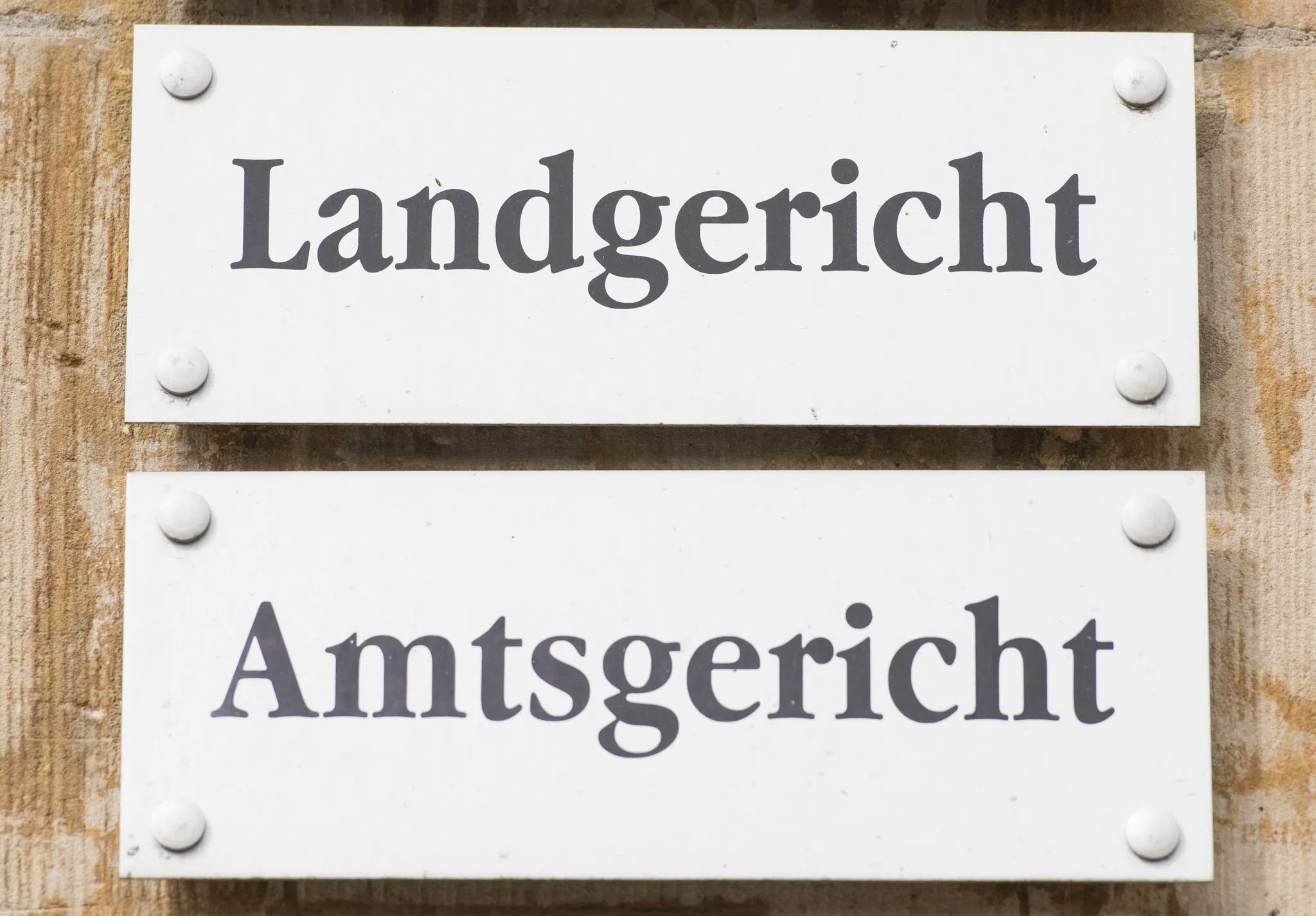 Warum ein Mann für einen Aufruf eine Geldstrafe zahlen muss