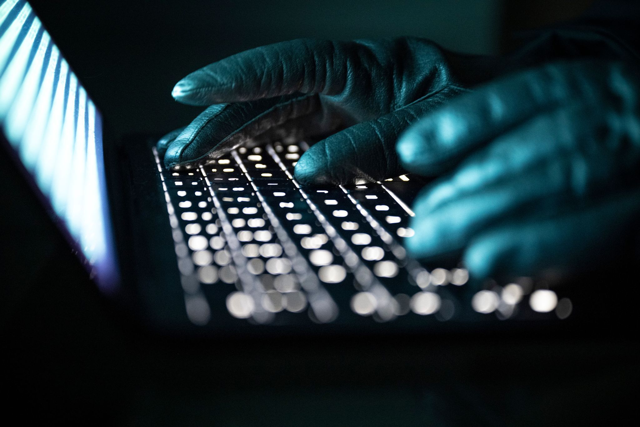 Warnung vor Anwerben für Spionage über Social Media