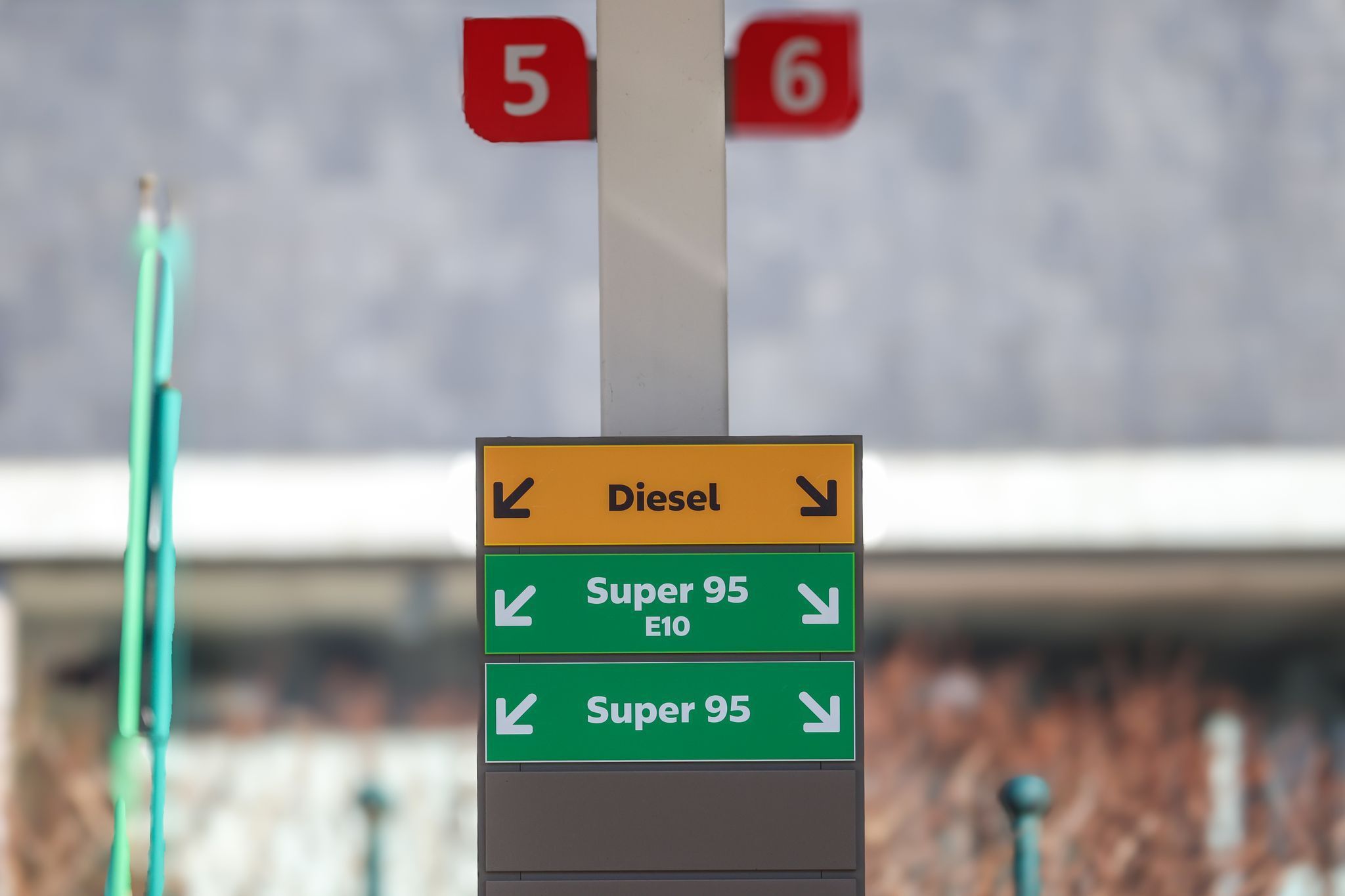 Krieg in Nahost belastet Firmen und Pendler