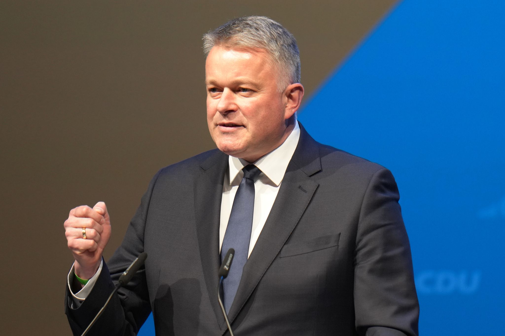 Schnieder: «Wenn dieses Regime fällt, gewinnt die Freiheit»