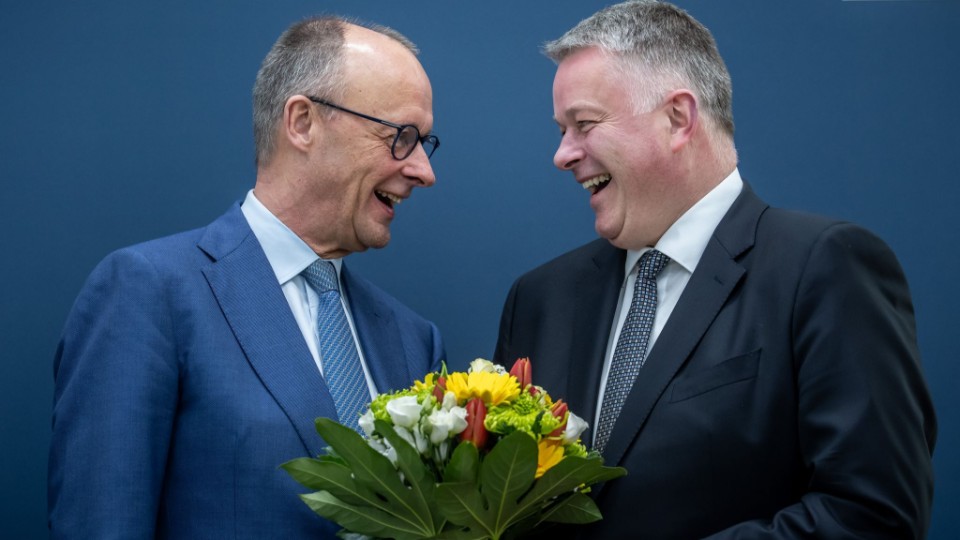 Pressekonferenz in Berlin: Merz gratuliert Schnieder – CDU will stabile Regierung bilden