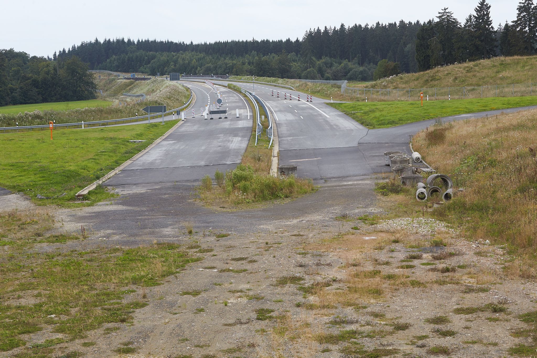 Vor dem Weiterbau der A1: Welche Arbeiten stehen an?