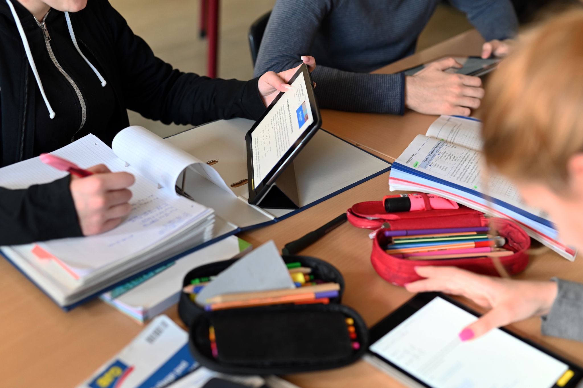 Saarland plant einheitliche Medienausleihe ab Klasse 5