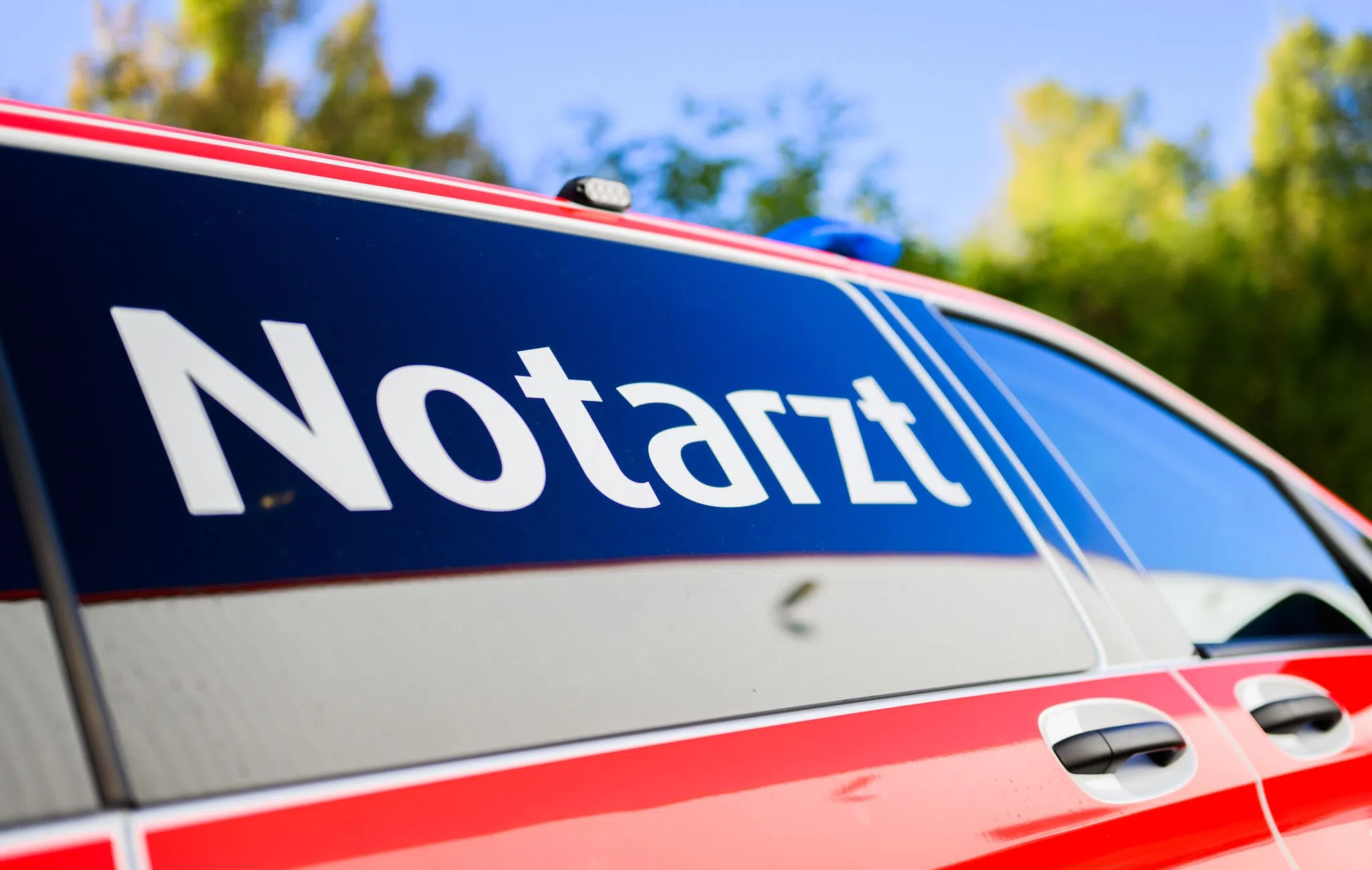 19-Jähriger verursacht Zusammenstoß – drei Schwerverletzte