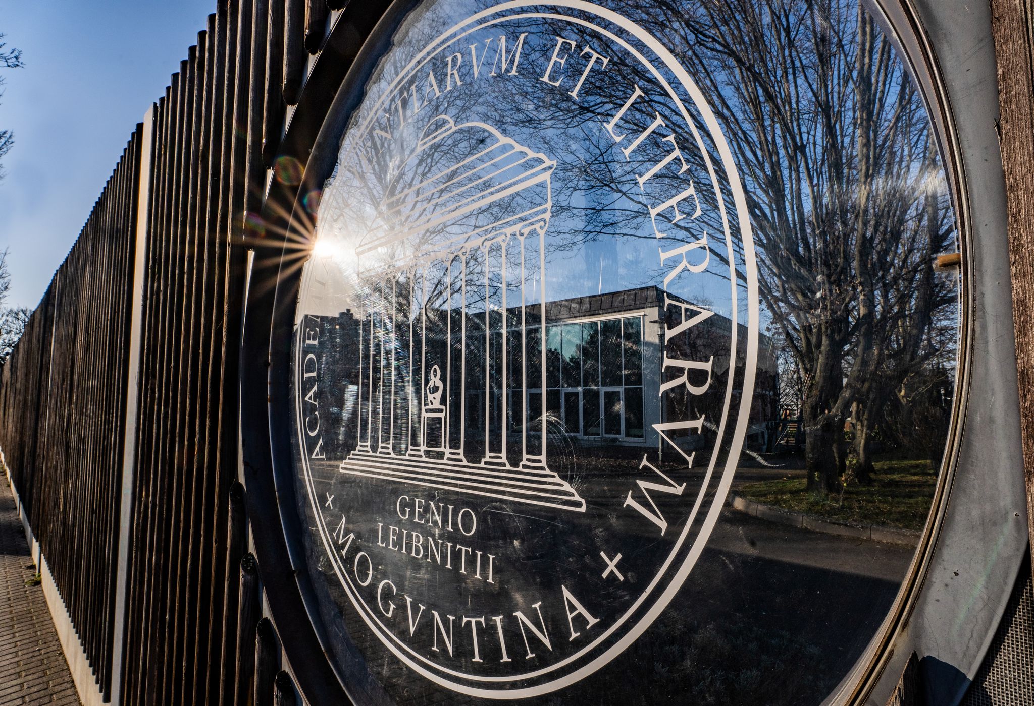 Was die Akademie der Wissenschaften und Literatur ausmacht