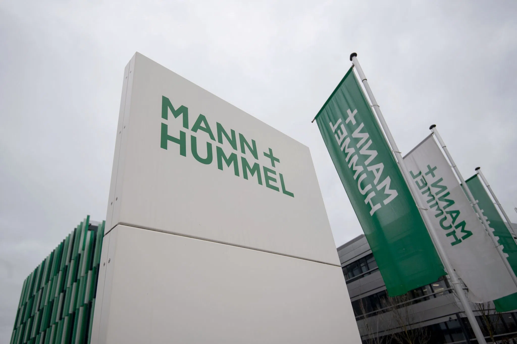 «Harter Schlag für Speyer» - Mann+Hummel will Werk schließen