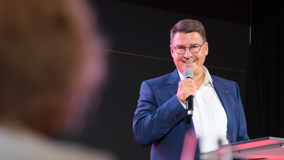 Vorstandsvorsitzender der Sparkasse Koblenz  Matthias Nester in den Ruhestand verabschiedet