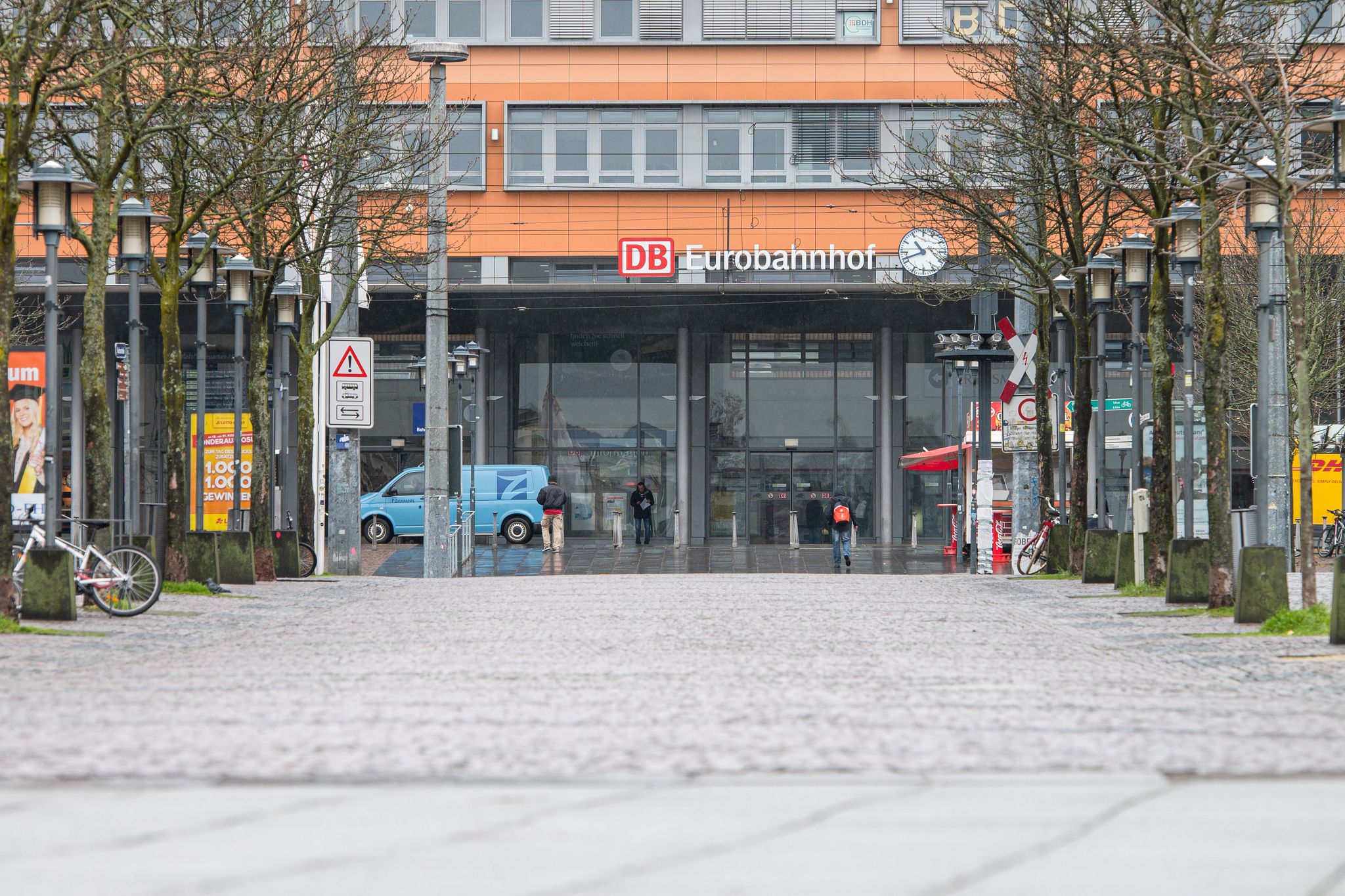 Bahn verbannt Alkohol am Hauptbahnhof Saarbrücken