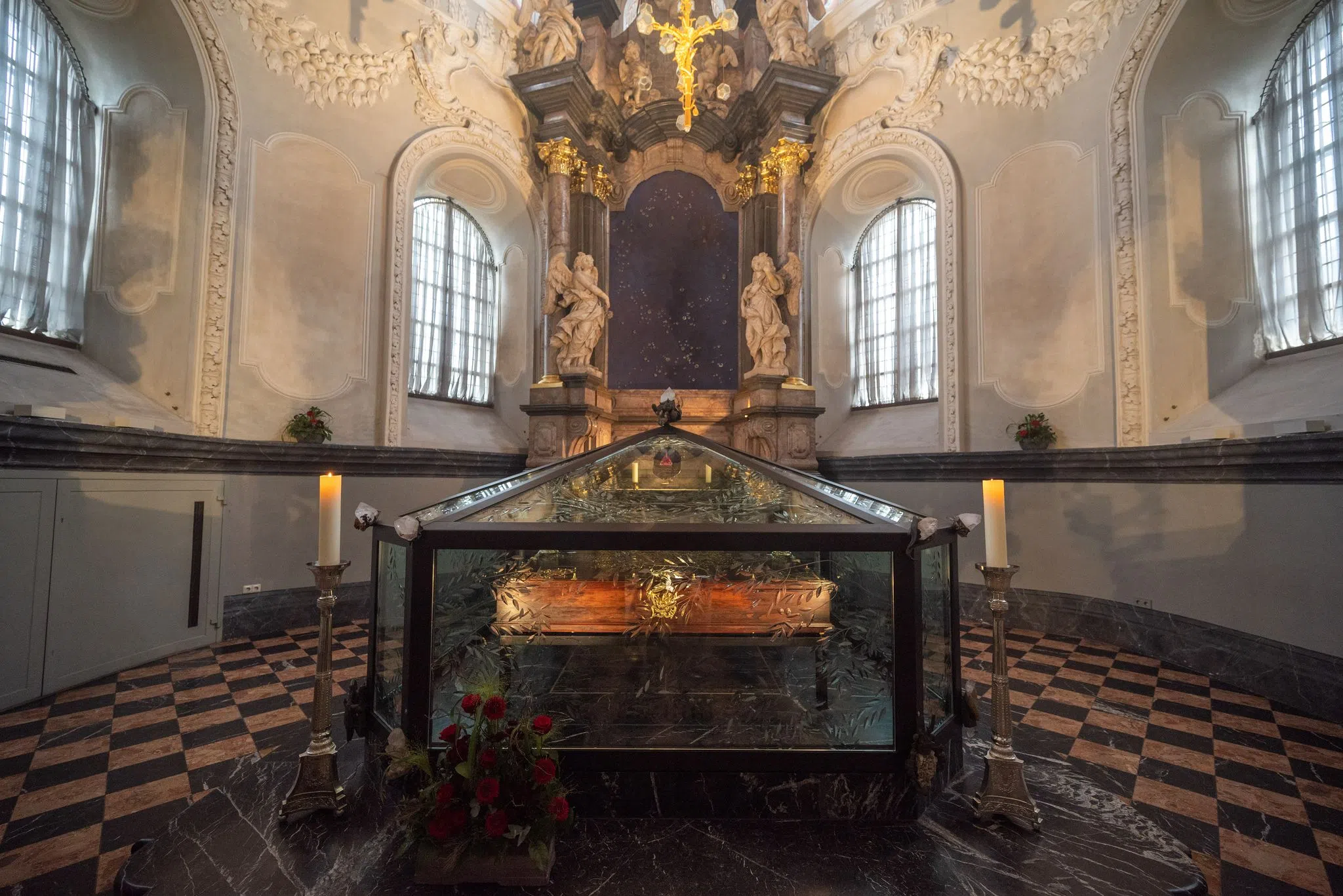 Heilig-Rock-Tage beginnen im Trierer Dom