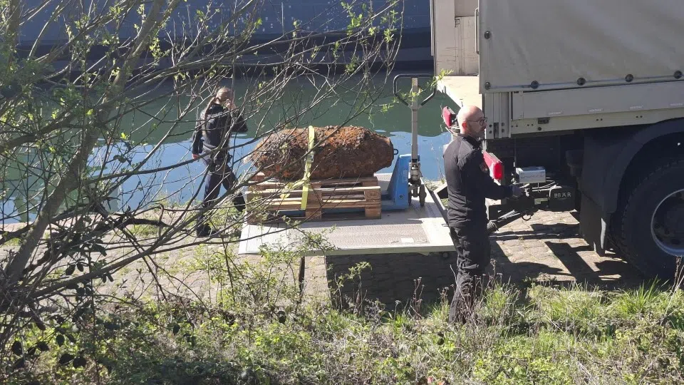 500-Kilo-Weltkriegsbombe erfolgreich entschärft 500-Kilo-Weltkriegsbombe erfolgreich entschärft