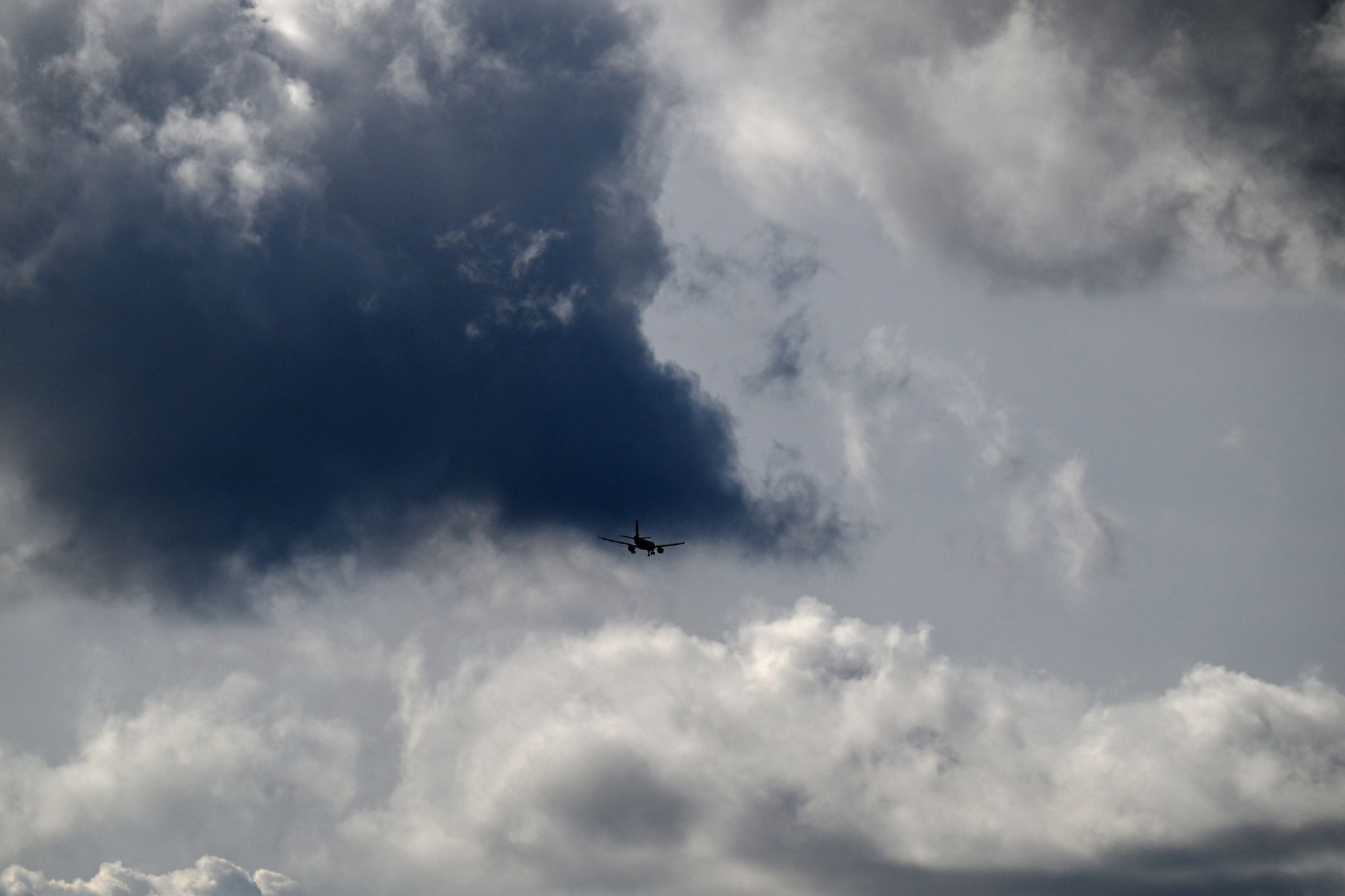 Wolkiges und regnerisches Wetter zum Wochenstart