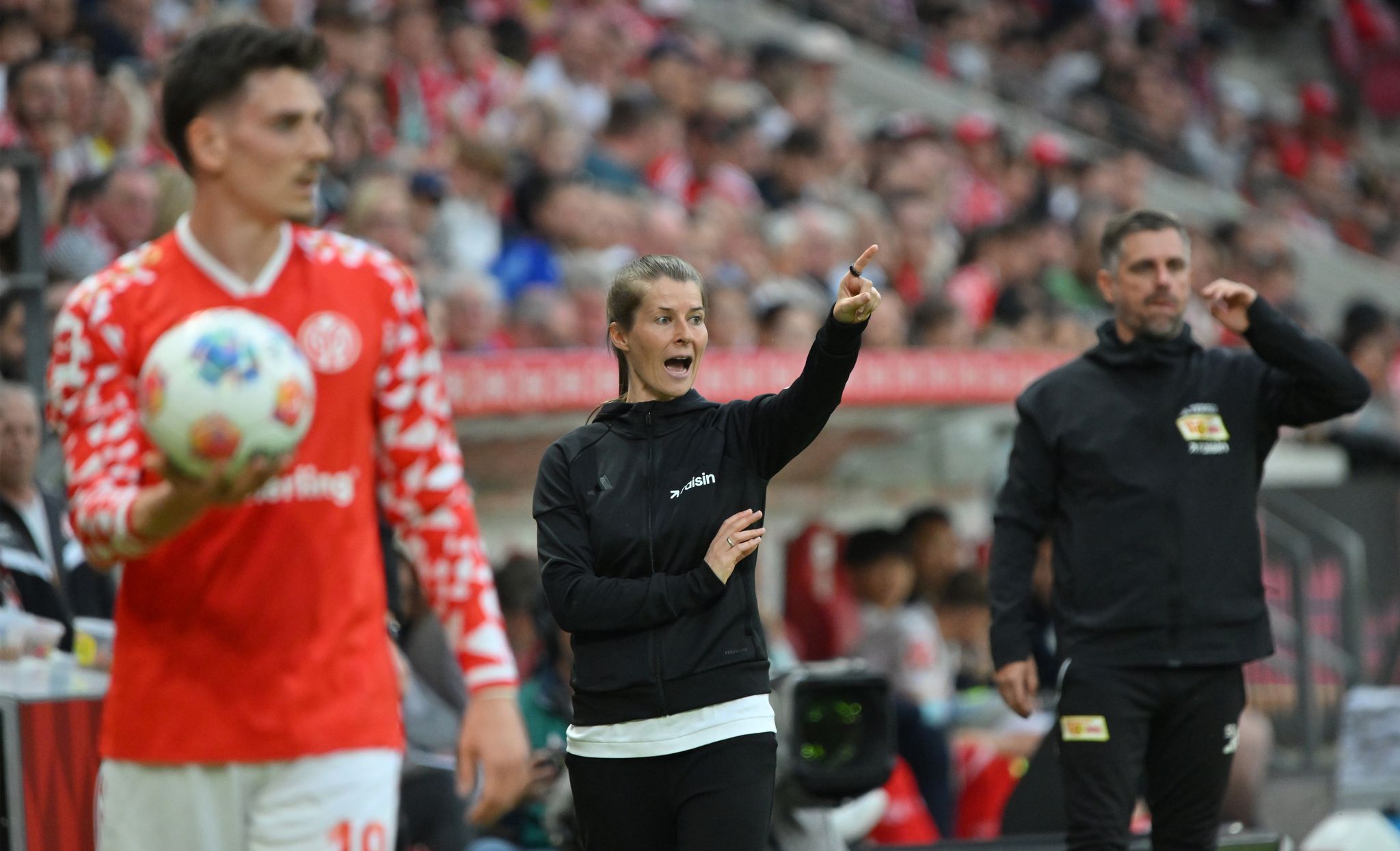 Tennisbälle und historischer Sieg: Union mit 3:1 in Mainz Tennisbälle und historischer Sieg: Union mit 3:1 in Mainz