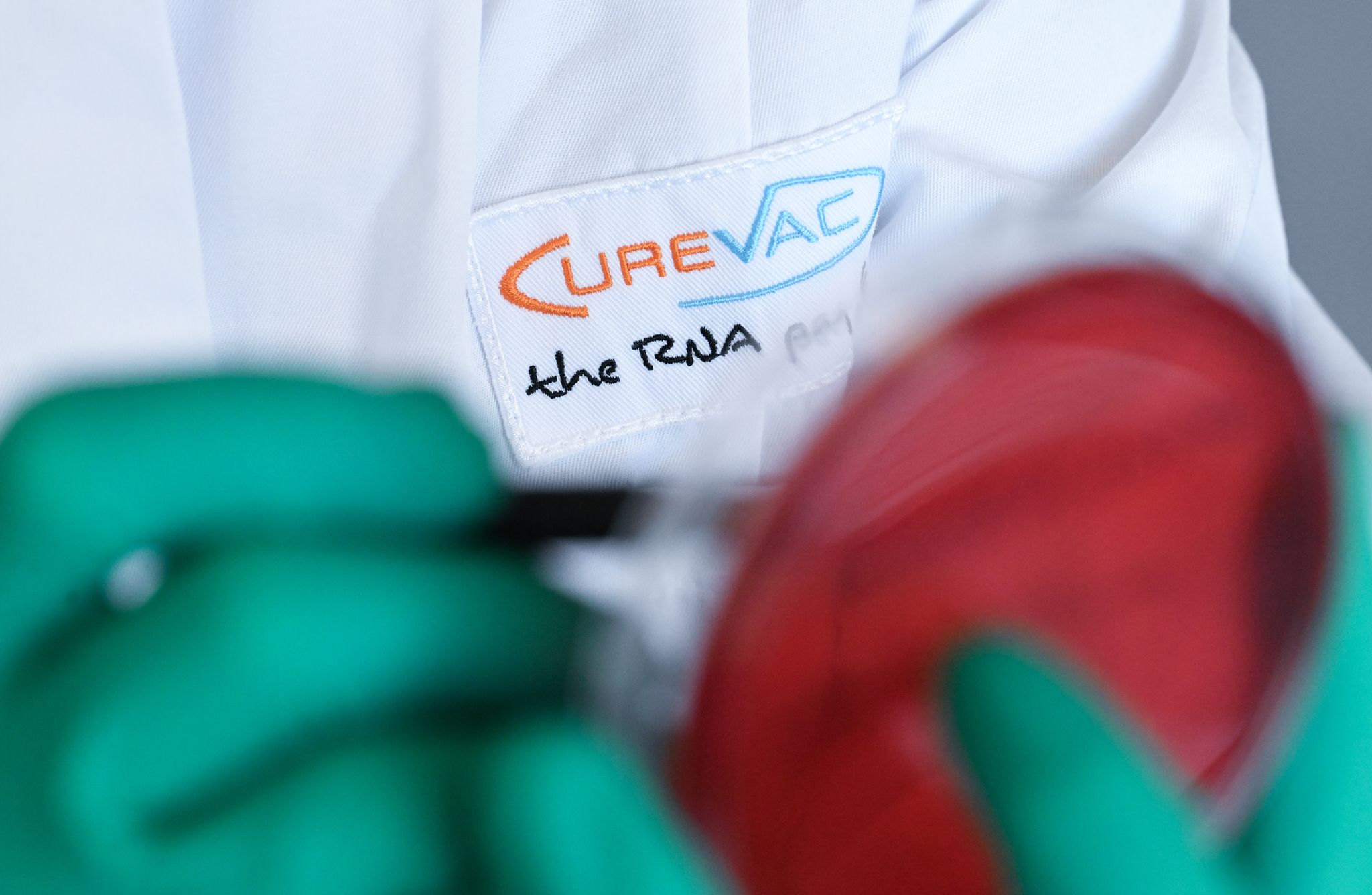 Curevac-Gründer erbost: Hat Biontech getäuscht? Curevac-Gründer erbost: Hat Biontech getäuscht?