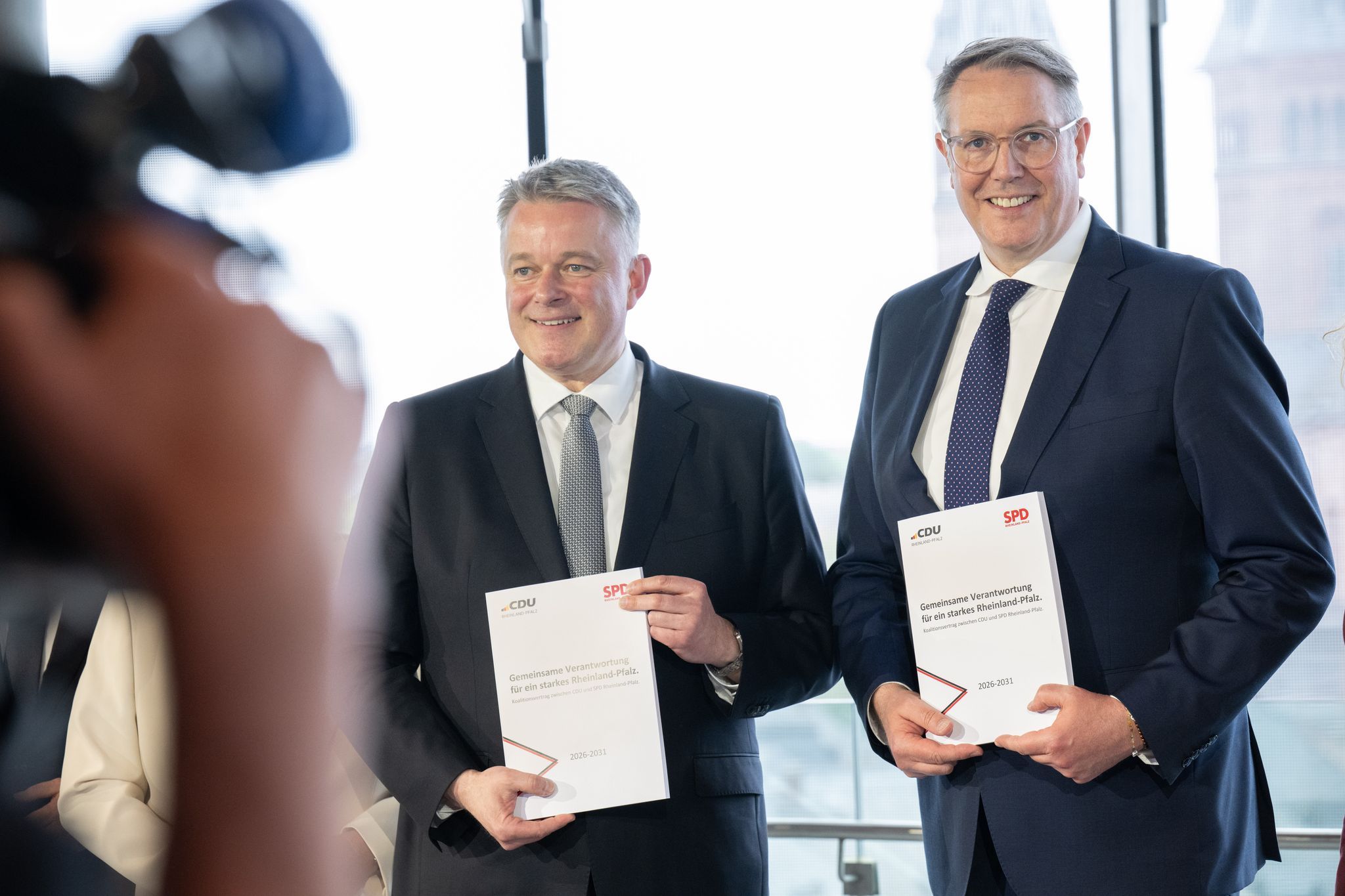 Große Koalition in Rheinland-Pfalz ist besiegelt