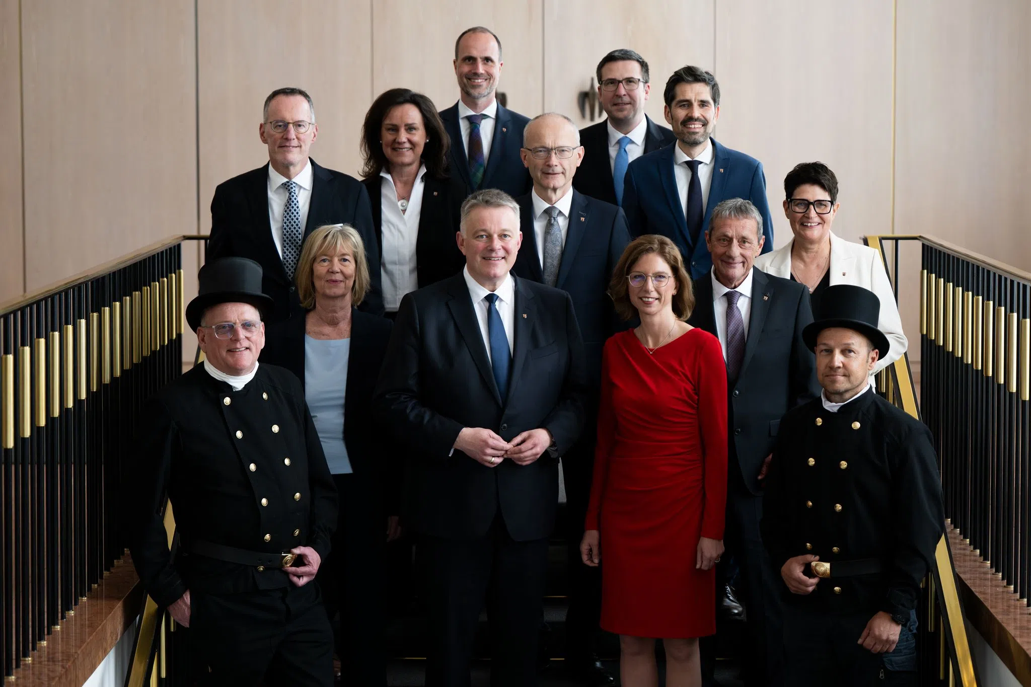 Erstes Treffen des neuen Kabinetts Erstes Treffen des neuen Kabinetts