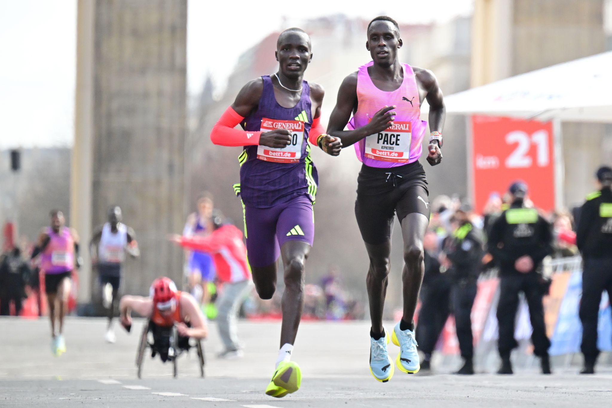 Kenianer knacken Streckenrekorde beim Halbmarathon in Mainz