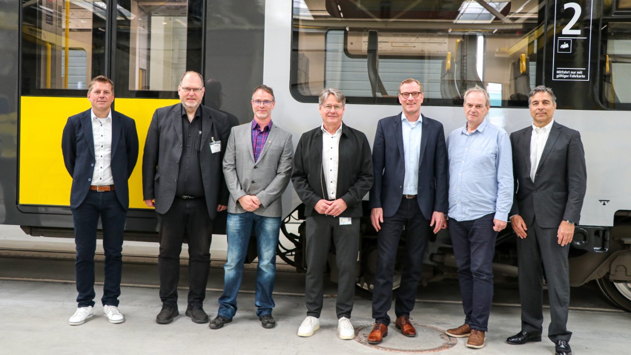 Mehr Komfort für die Fahrgäste - Modernisierung der MittelrheinBahn erfolgreich abgeschlossen Mehr Komfort für die Fahrgäste - Modernisierung der MittelrheinBahn erfolgreich abgeschlossen