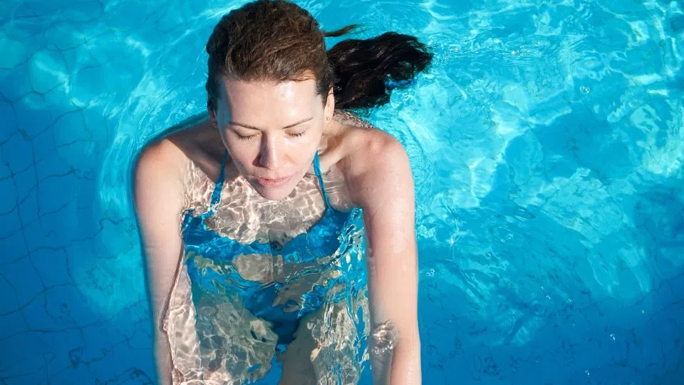 DLRG warnt: So bleiben Sie beim Baden und Schwimmen sicher