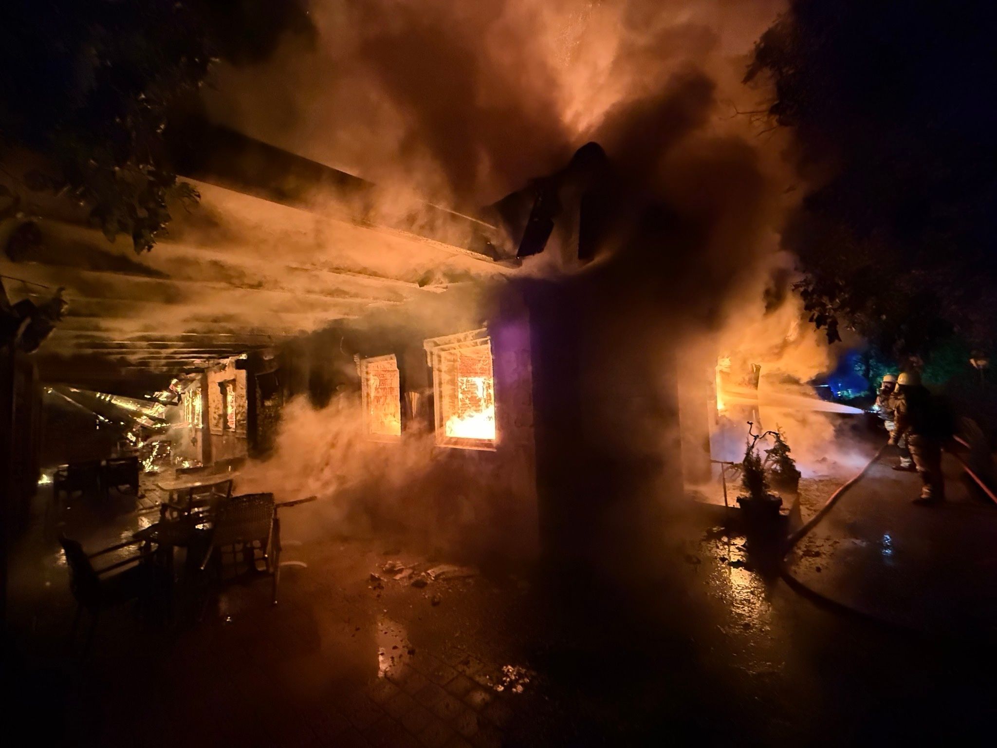 Feuer zerstört Gaststätte – 300.000 Euro Schaden