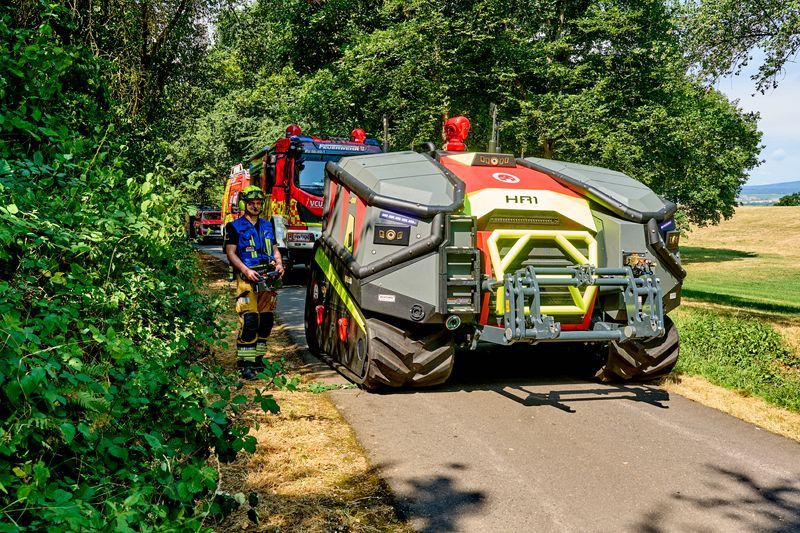 Löschroboter in Waldbrandgebiet angekommen