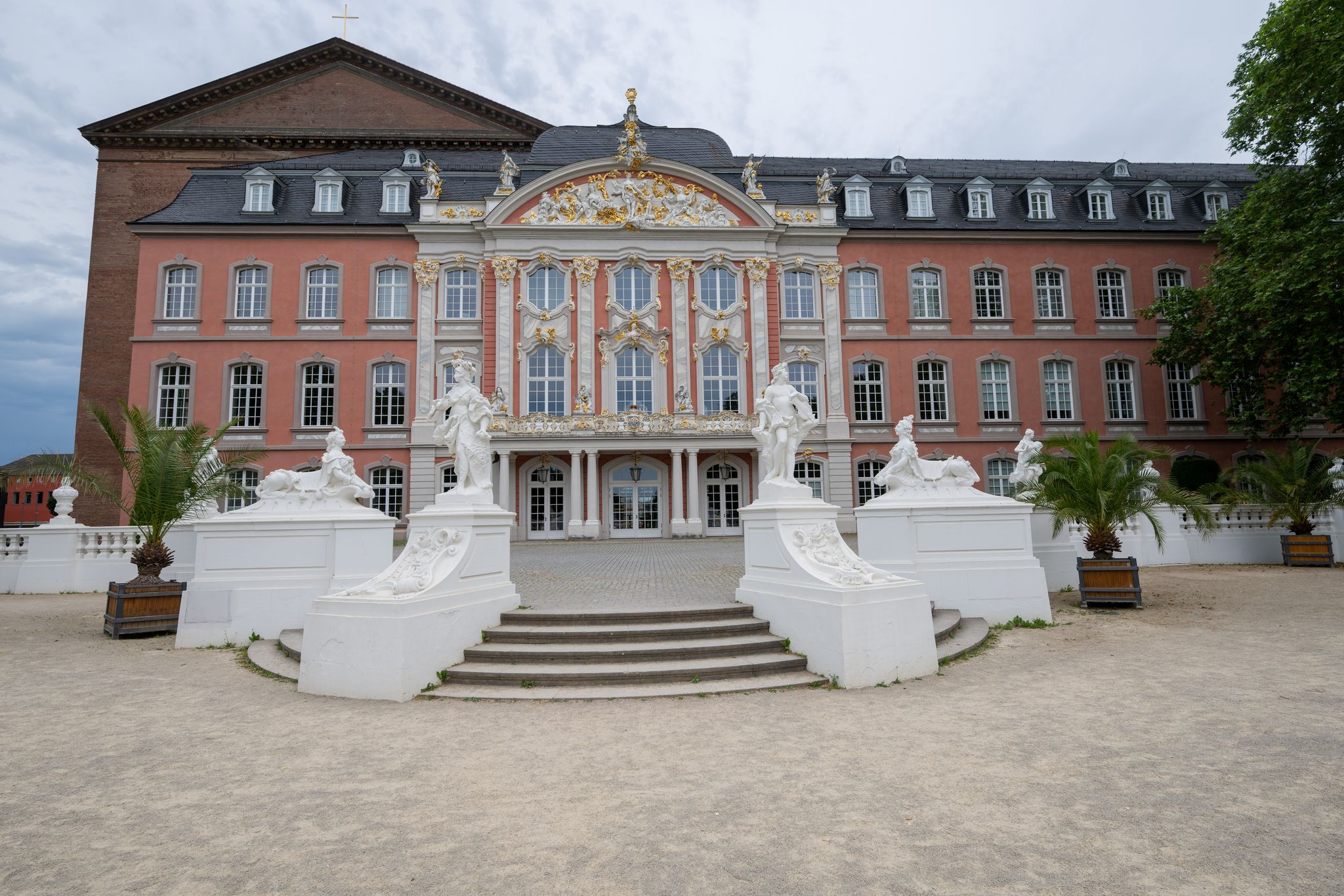 Neue Köpfe bei zentralen Spitzenbehörden