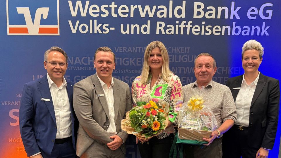 Westerwald Bank  begeistert Kundinnen und Kunde beim WällerINVEST-Abend in ihrer Geschäftsstelle in Hachenburg