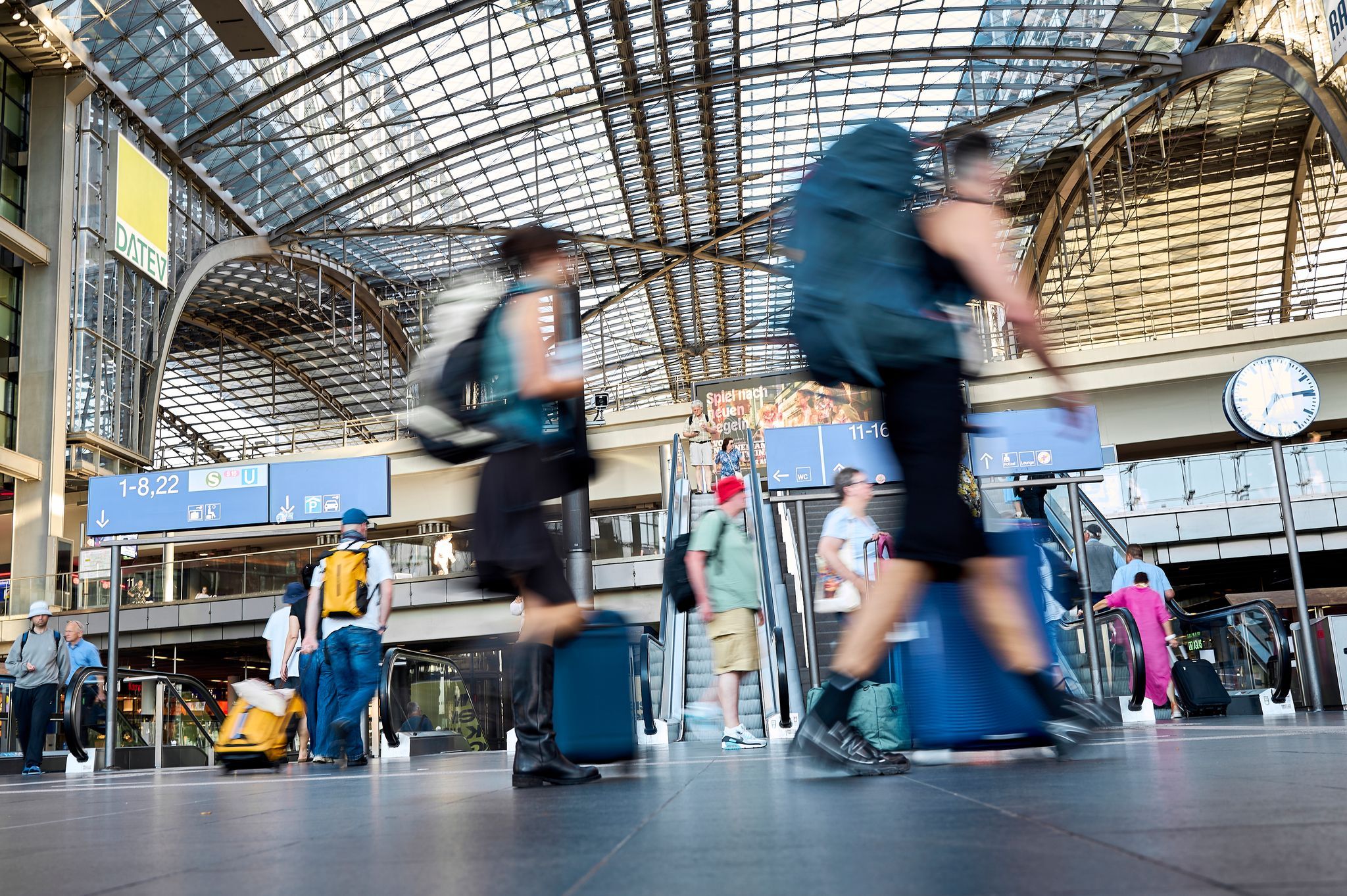 11 Stunden im Zug - So läuft es nach der Bahn-Störung